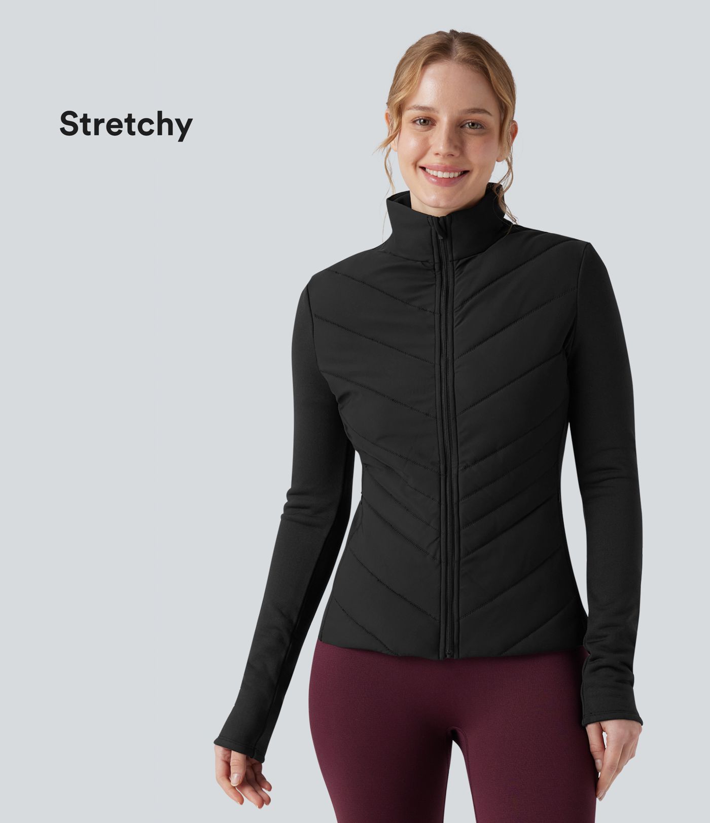 Gepolsterte, langärmlige Laufjacke mit Stehkragen, Reißverschluss und Taschen