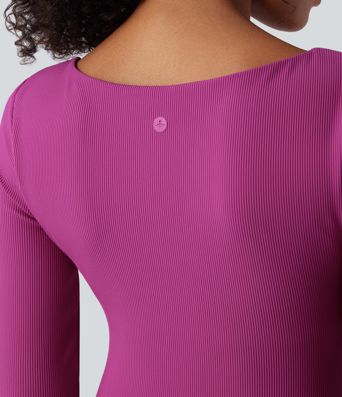 Top de yoga tricoté à encolure carrée, effet push-up, manches longues avec ouverture pour le pouce — bonnets D/DD/DDD/F