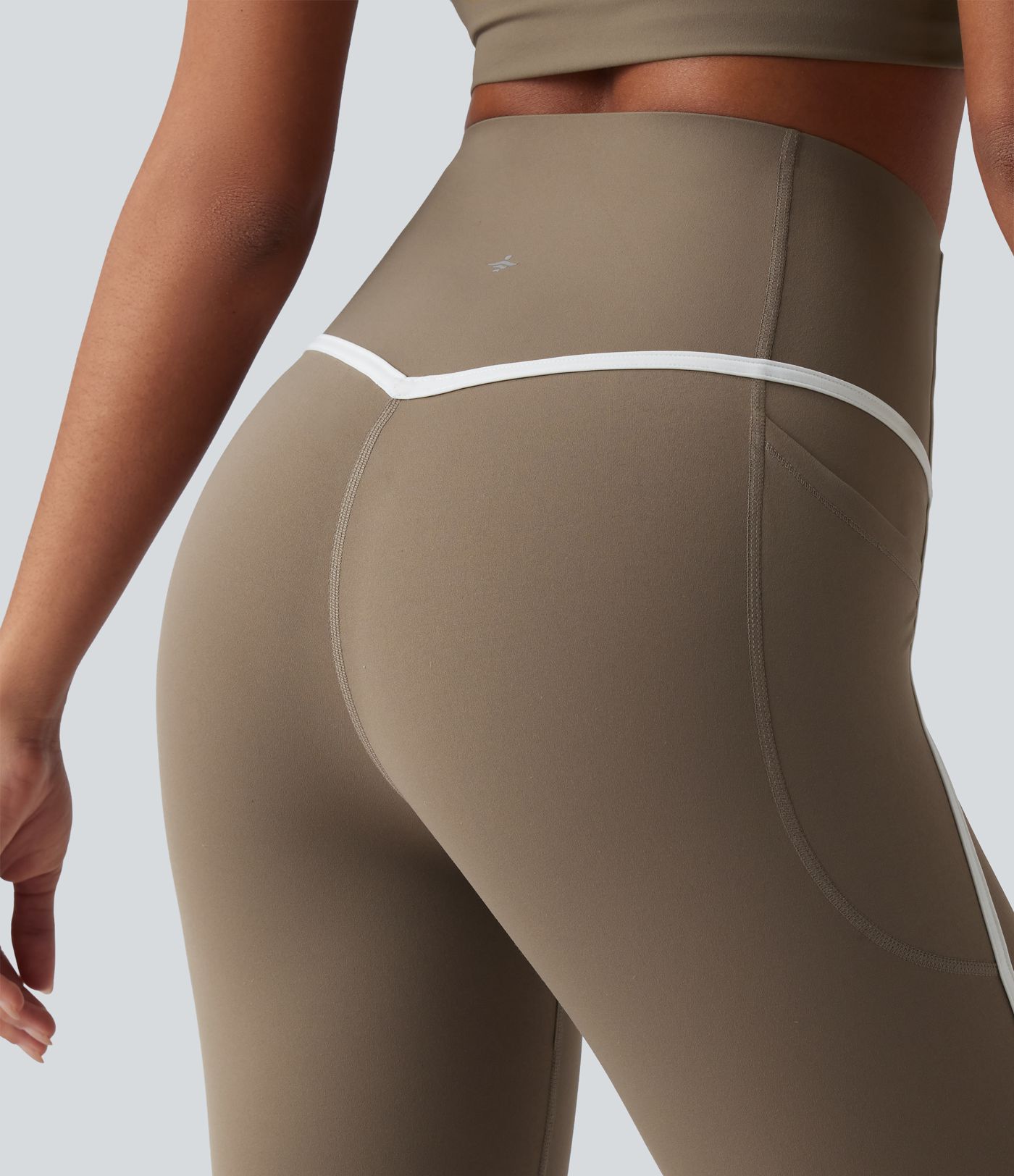 Halara UltraSculpt™ High Waisted Tummy Control Color Block Yoga 7/8 Leggings with Pockets