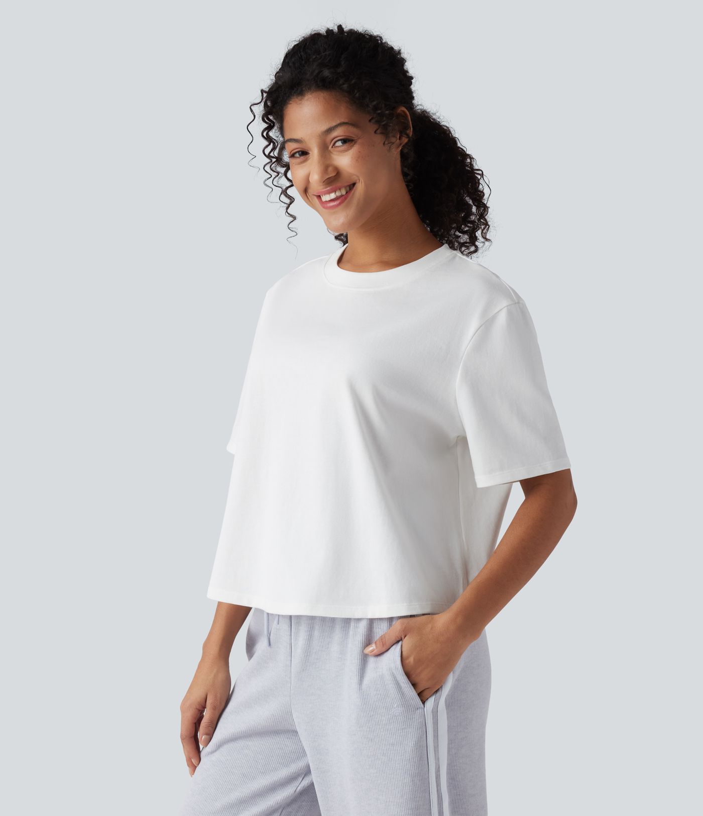 Round Neck Short Sleeve Casual Cotton Boxy T-Shirt