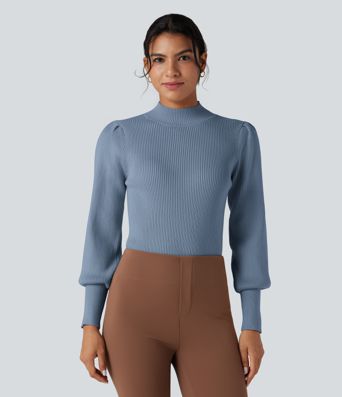 Legerer, langer Pullover mit Stehkragen und Puffärmeln