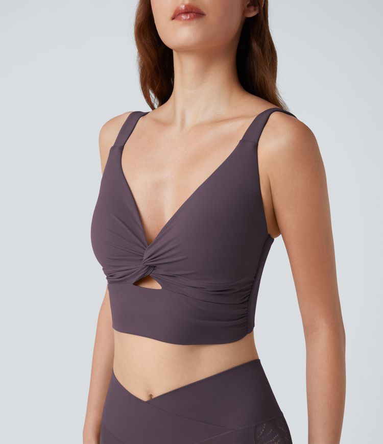 Halara UltraSculpt™ Light Support Molded Cups Push-Up Yoga Sports Bra