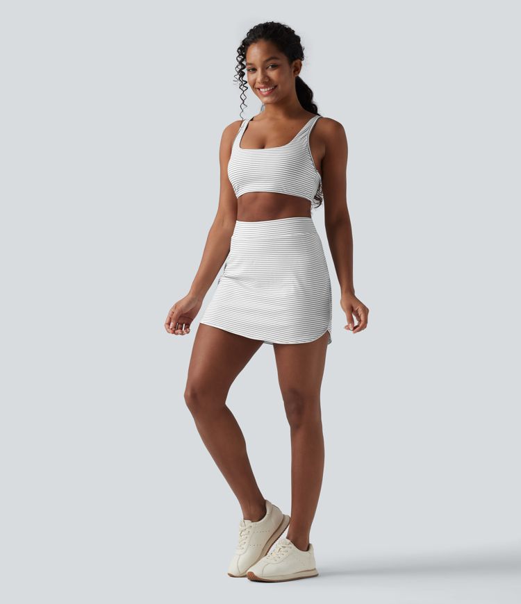 Figurbetonter 2-in-1 Golf-Minirock mit hohem Bund, Seitentaschen und Streifen