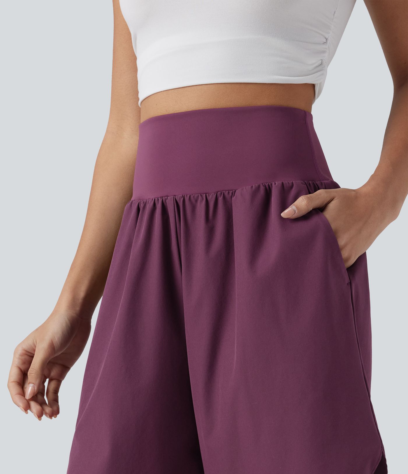 Breezeful™ - Urlaubs-Shorts mit hohem Bund, Seitentaschen, Bauchkontrolle und geschlitztem Saum - schnelltrocknend