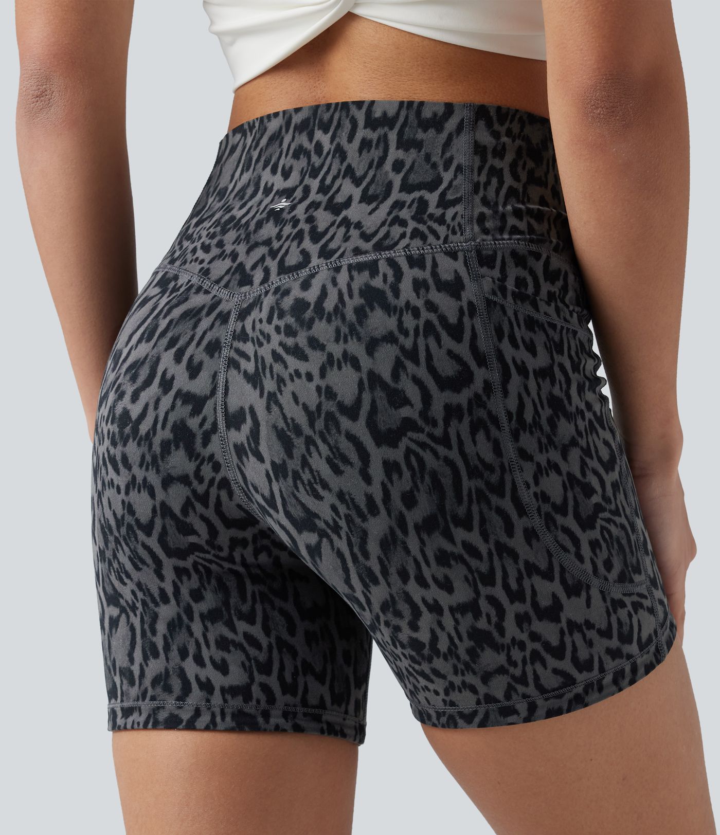 Halara UltraSculpt™ Leopard Print High Waisted Tummy Control Training Biker Shorts 5'' with Pockets