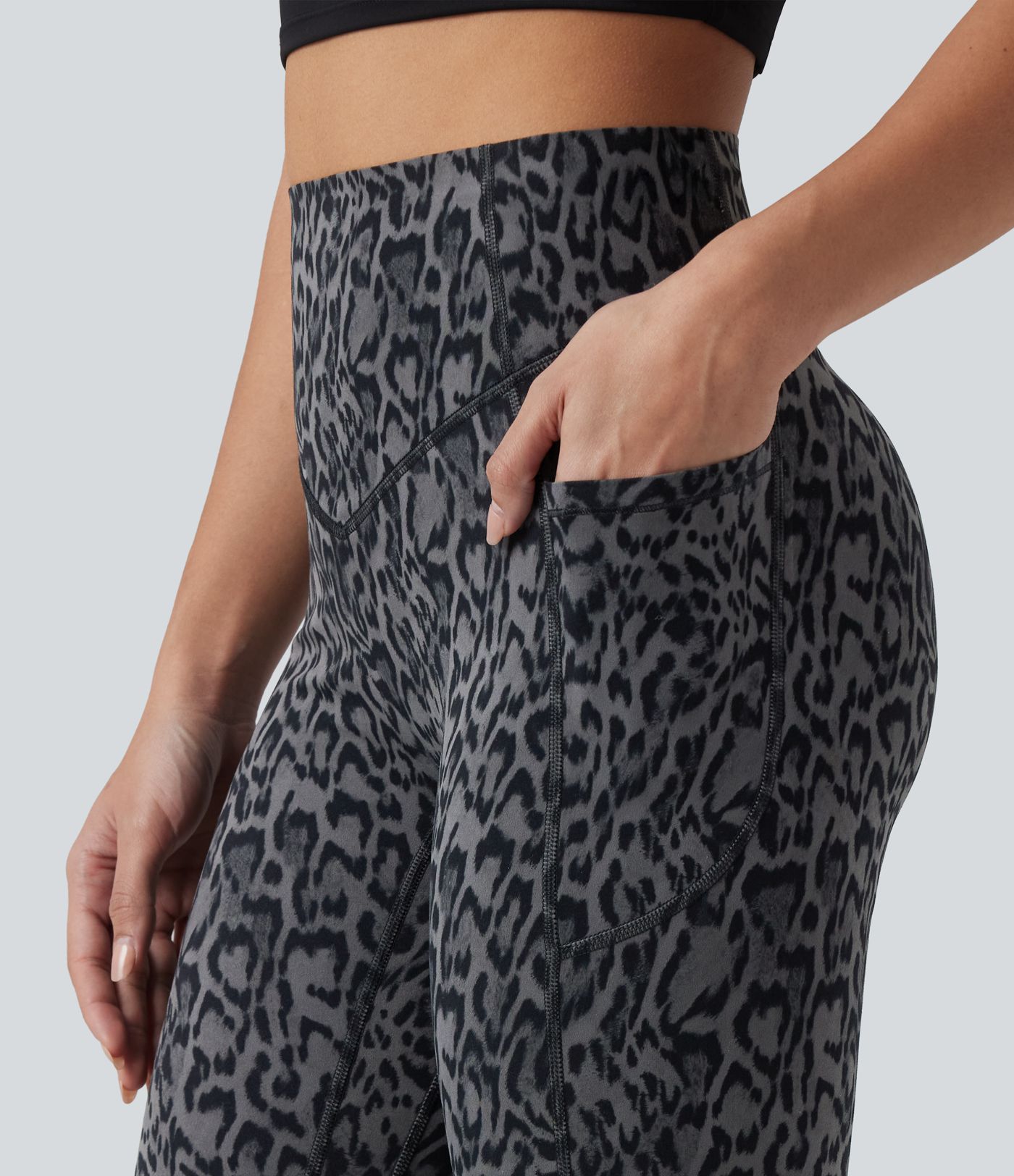 Halara UltraSculpt™ Leopard Print High Waisted Scrunch Butt Lifting Tummy Control Pedal Pusher Training Leggings with Pockets