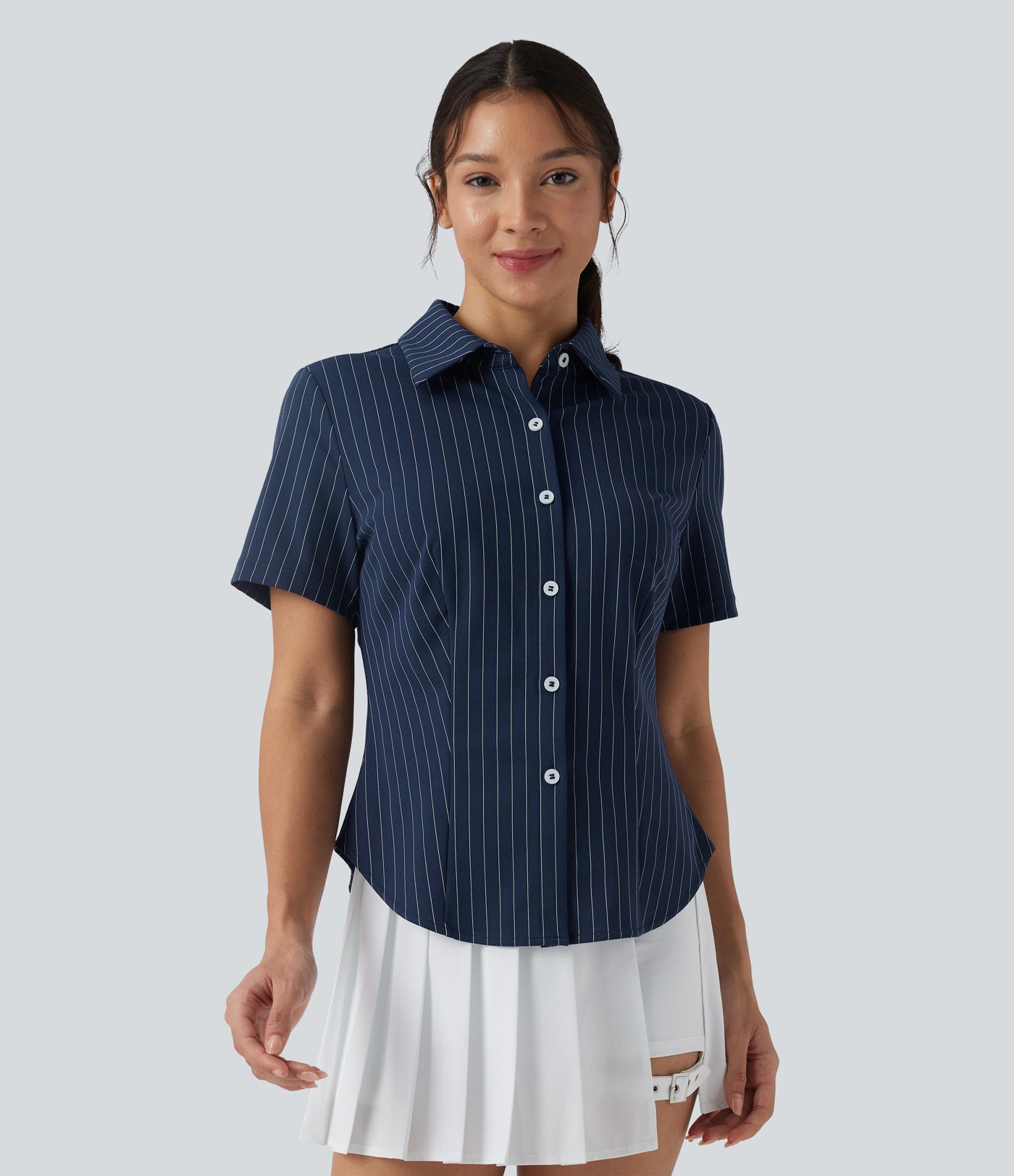 Kurzärmeliges, gestreiftes Freizeithemd mit Cool-Touch-Effekt