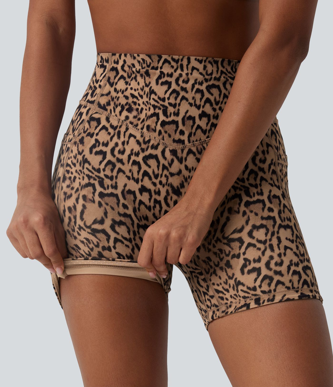 Halara UltraSculpt™ Leopard Print High Waisted Scrunch Butt Lifting Tummy Control Training Biker Shorts 5'' with Pockets
