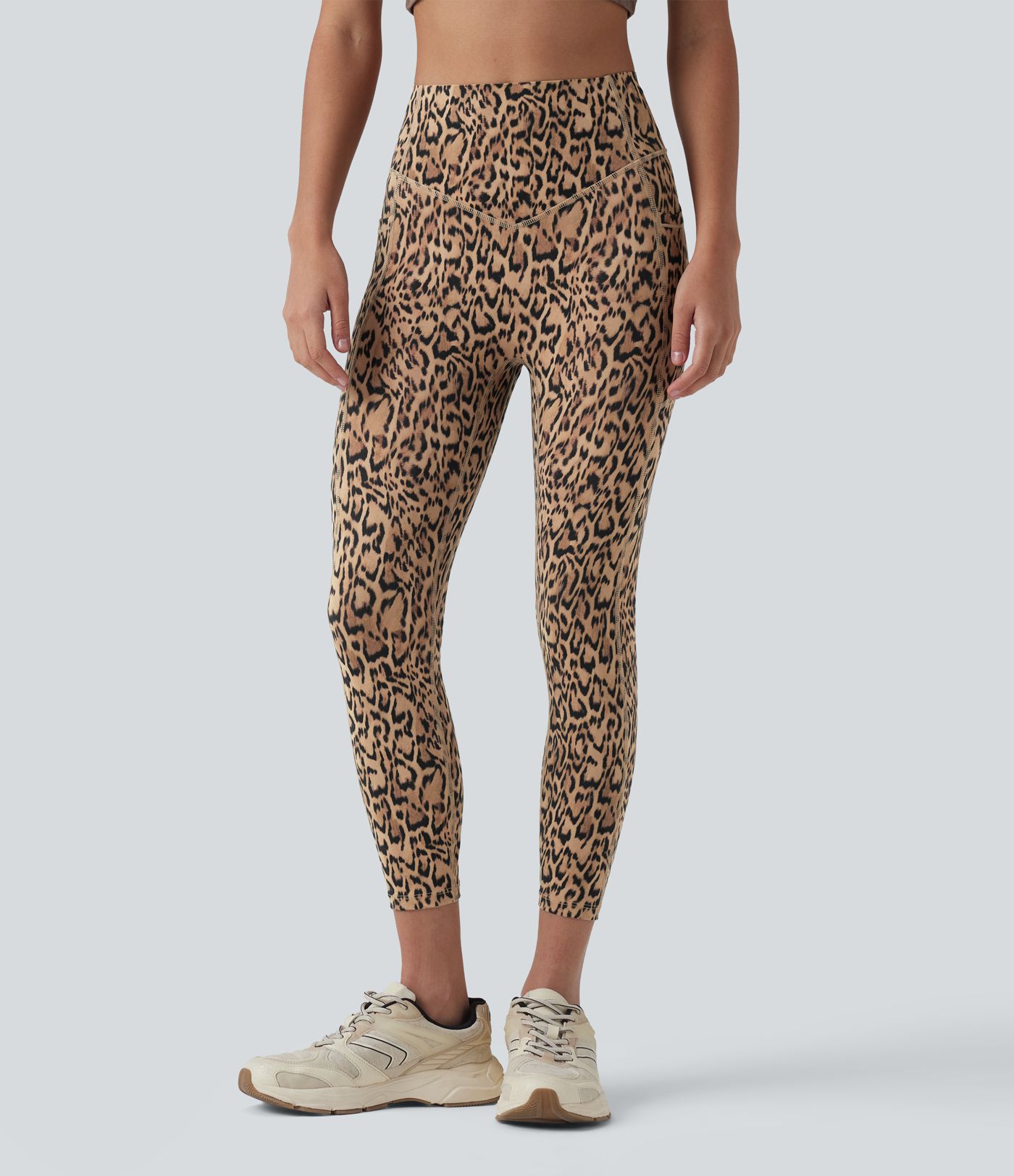 Halara UltraSculpt™ Leopard Print High Waisted Scrunch Butt Lifting Tummy Control Capri Training Leggings with Pockets