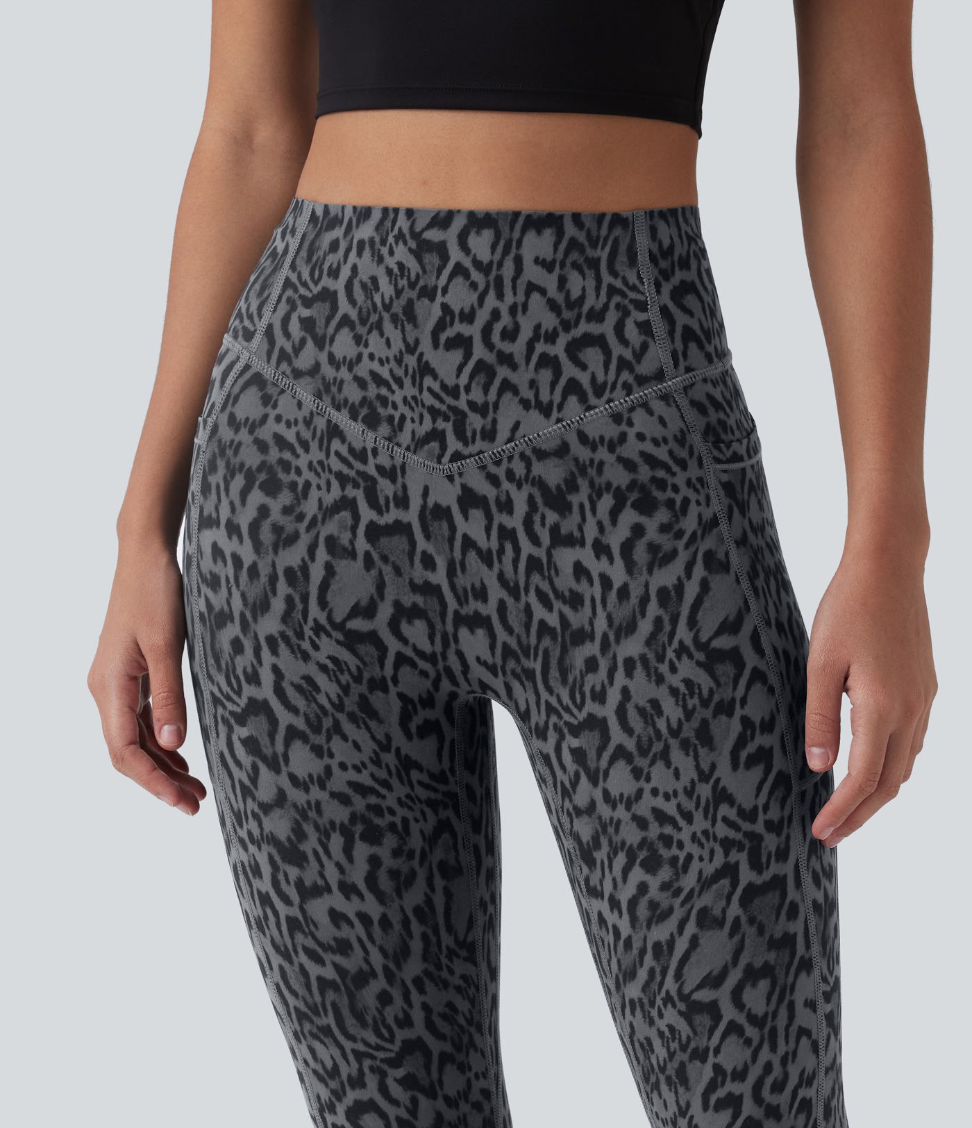 Halara UltraSculpt™ Leopard Print High Waisted Scrunch Butt Lifting Tummy Control Training Leggings with Pockets