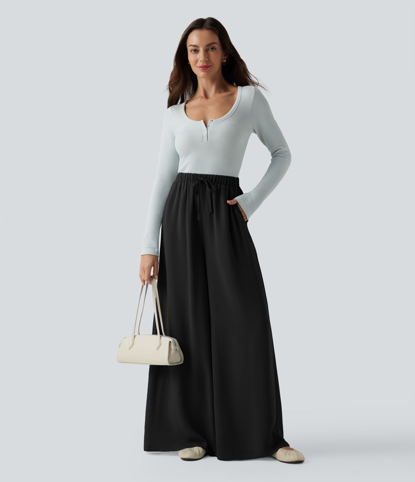 Lässige, fließende Baggy-Hose in Leinenoptik mit hohem Bund, Seitentaschen und Kordelzug