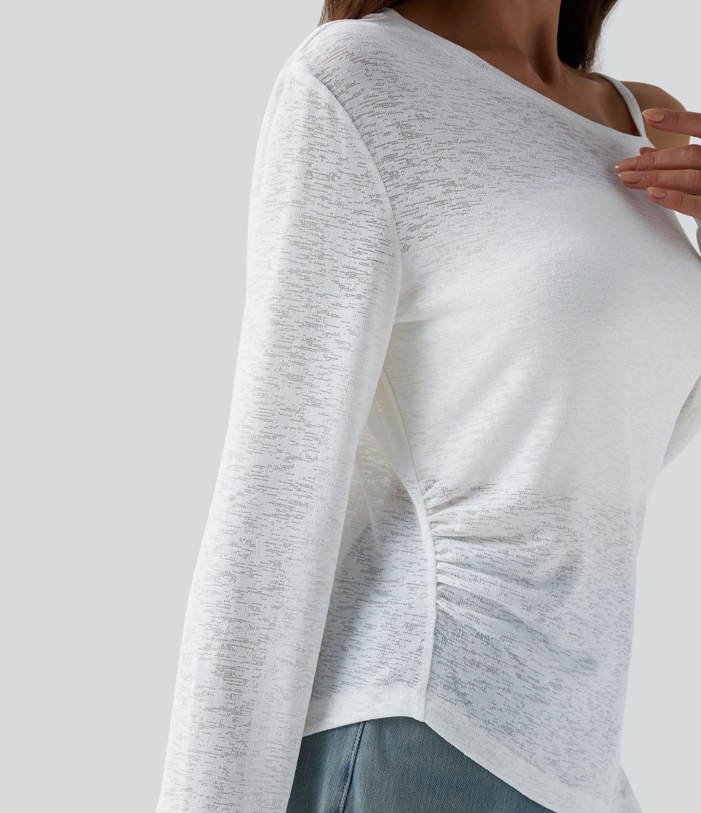 Lässiges, halbtransparentes T-Shirt mit langen Ärmeln, One-Shoulder-Design und asymmetrischem Saum