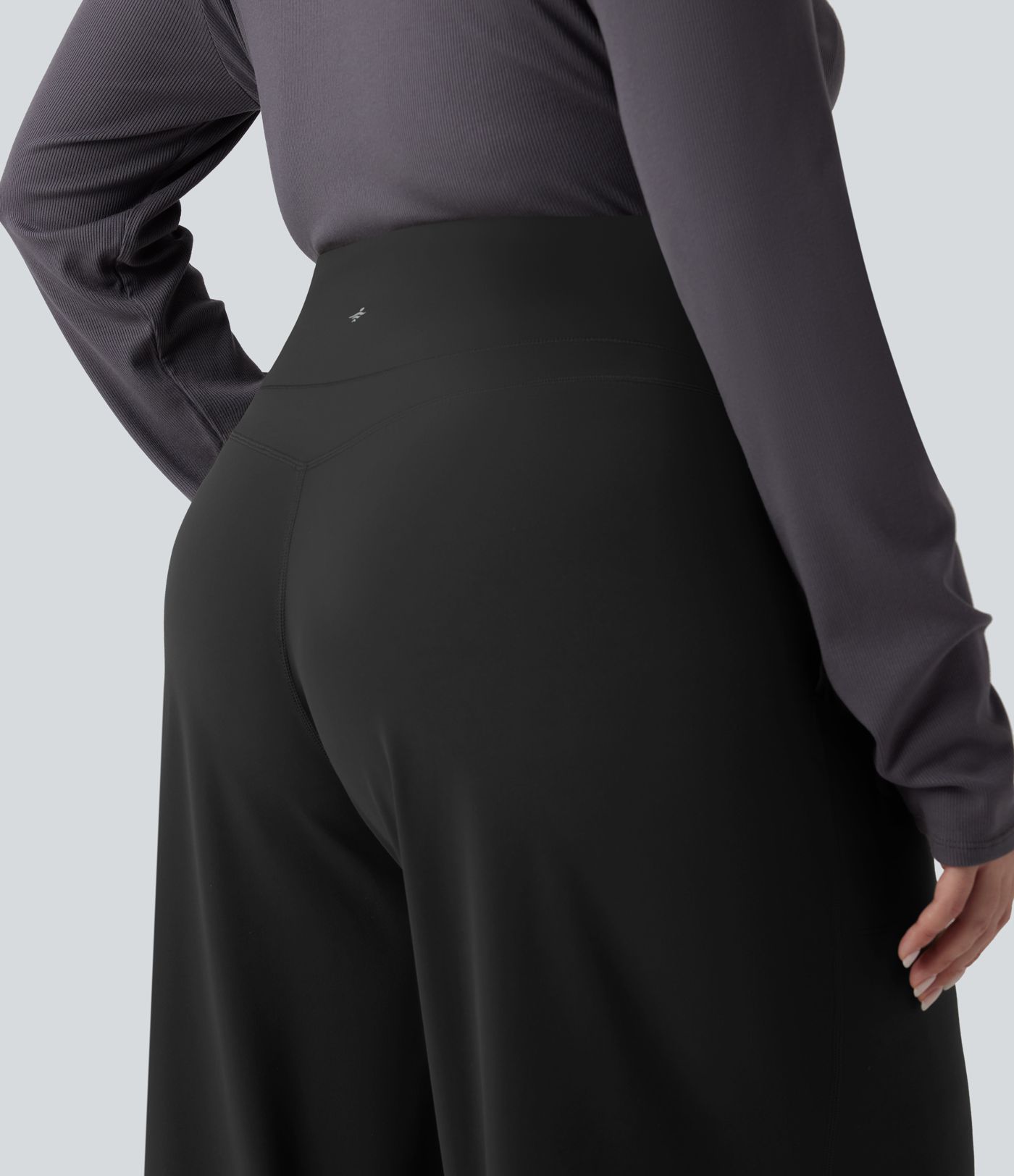 Halara UltraSculpt™ High Waisted Tummy Control Straight Leg Yoga Plus Size Pants with Pockets