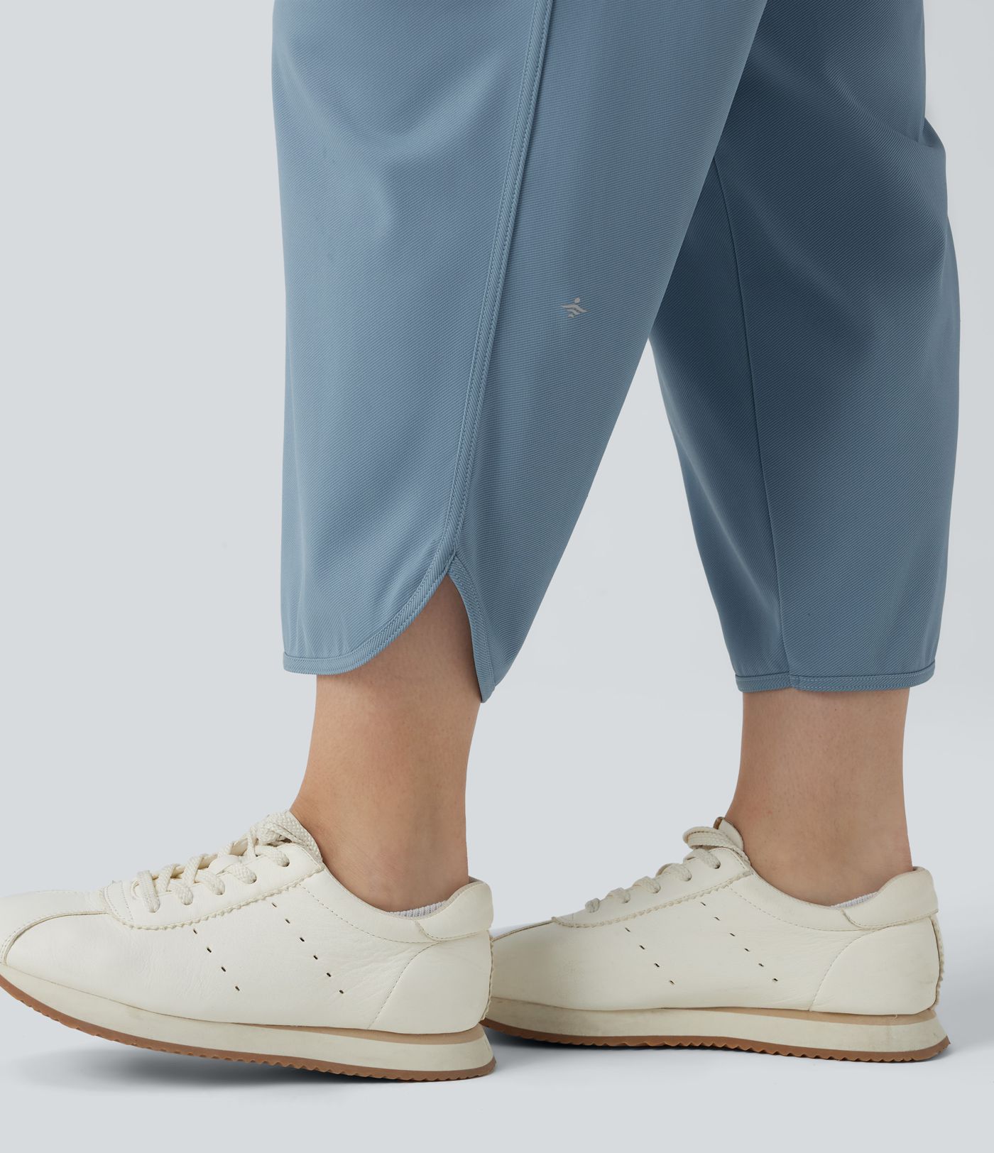 Nohavice vo väčších veľkostiach, stredný pás so sťahovacou šnúrkou, zaoblený lem, rýchloschnúce, zúžený strih, s vreckami — UPF40+