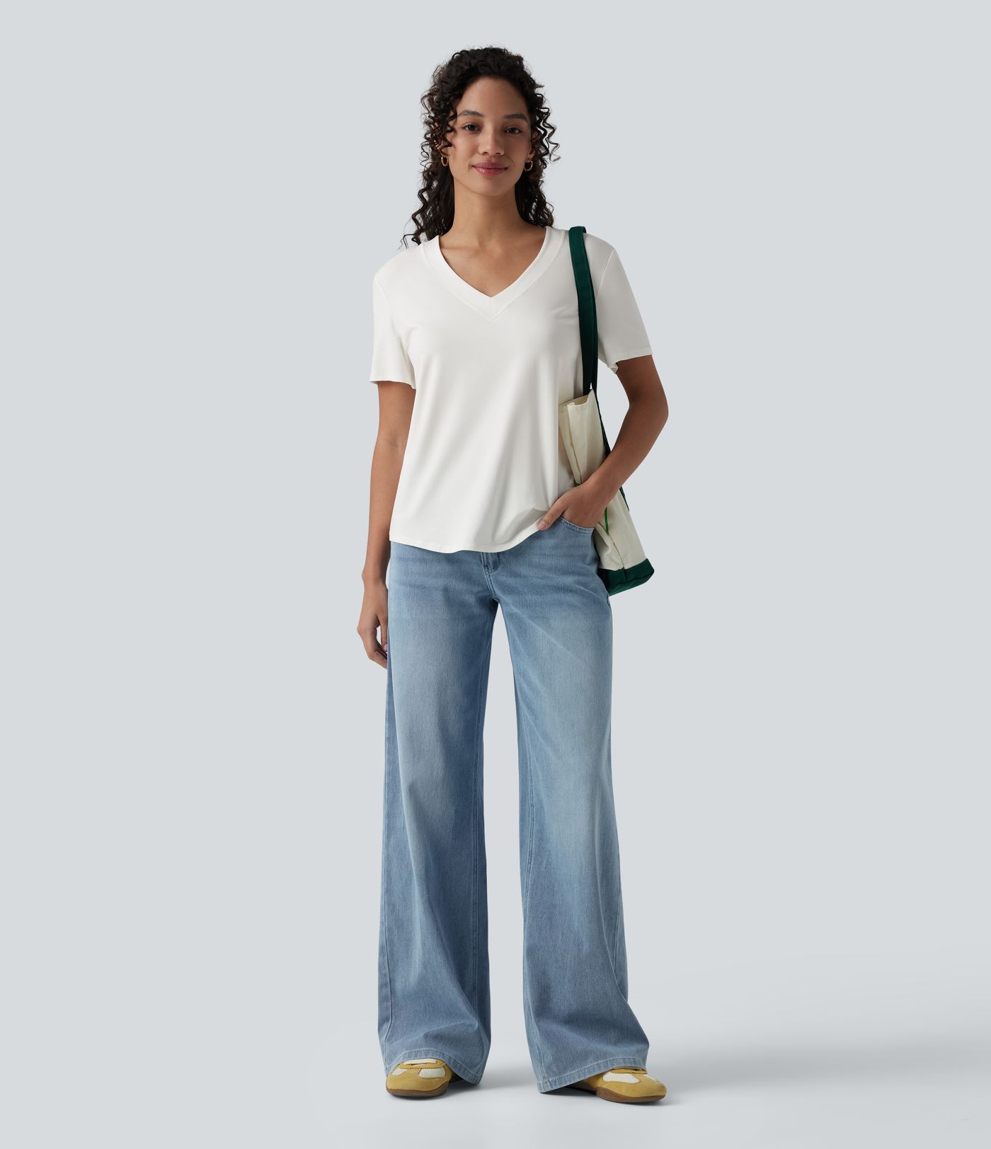 V Neck Short Sleeve Curved Hem Casual T-Shirt