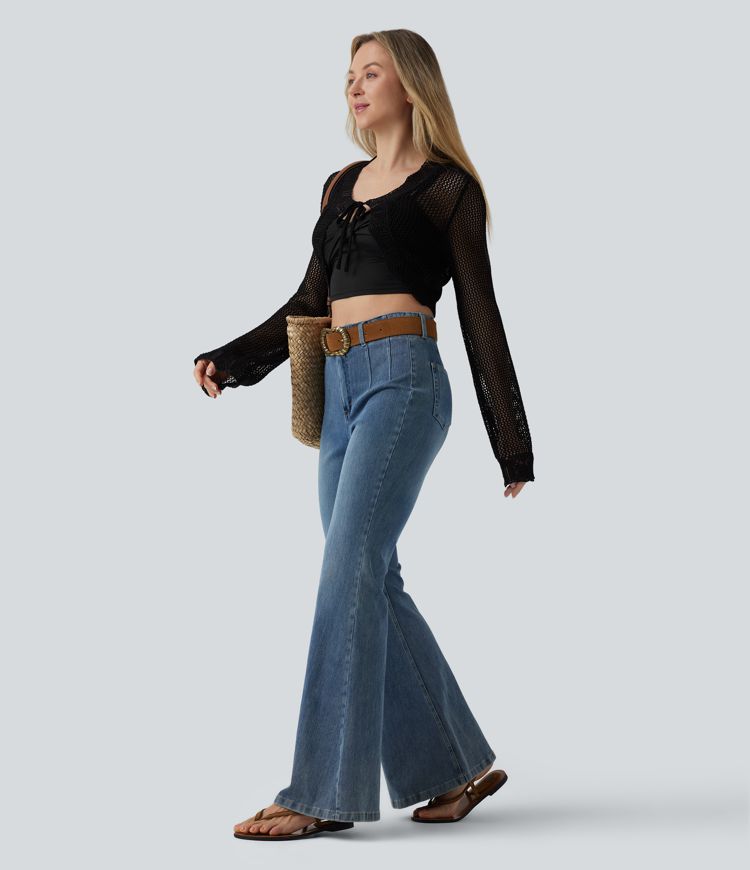 Lyhyt virkattu resort-tyylinen neuletakki solmittavalla kauluksella, pitkät hihat ja aukolliset yksityiskohdat