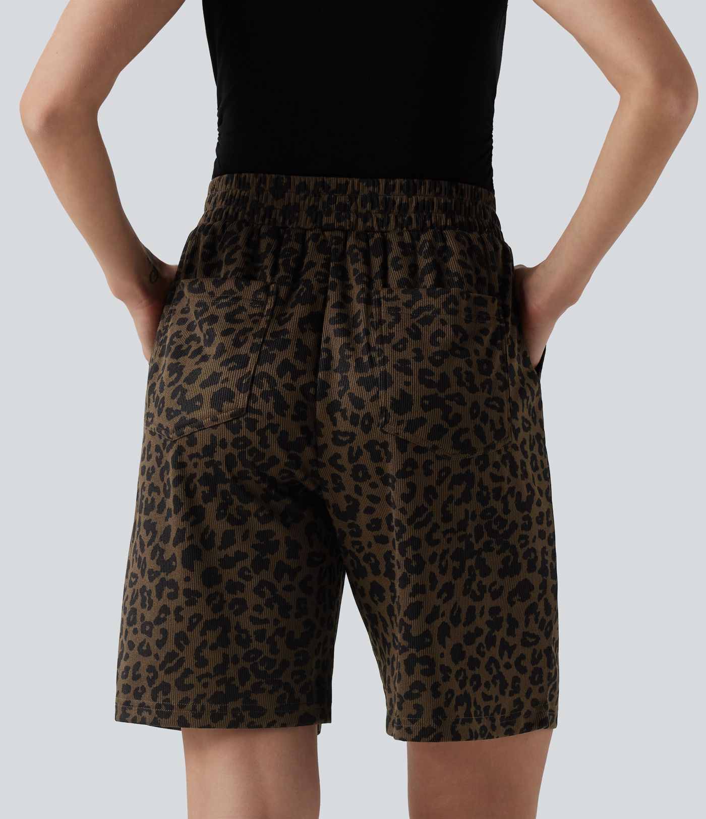 High Waisted Leopard Print Casual Bermuda Shorts with Pockets