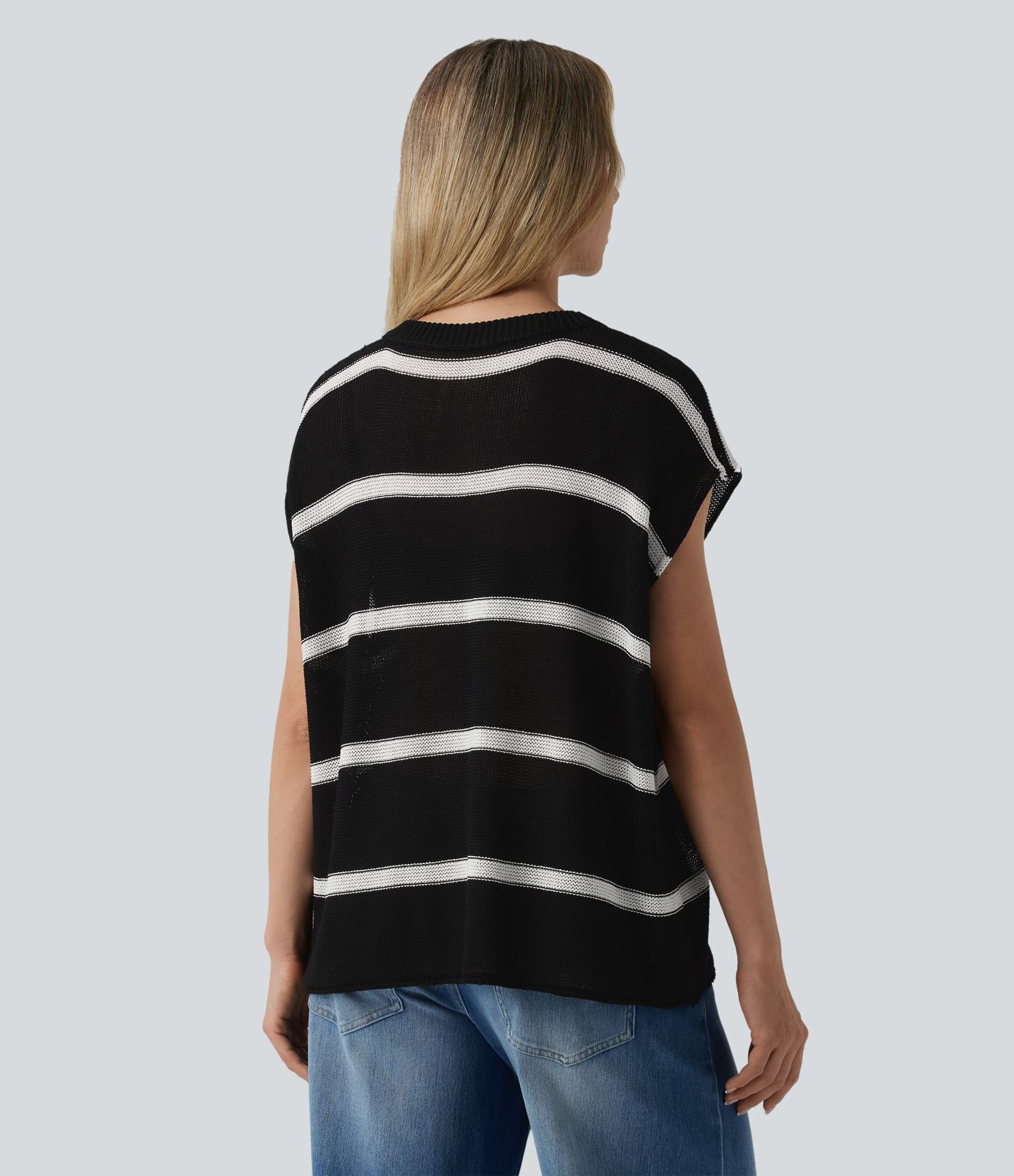Rounded Neck Sleeveless Stripe Casual Jumper