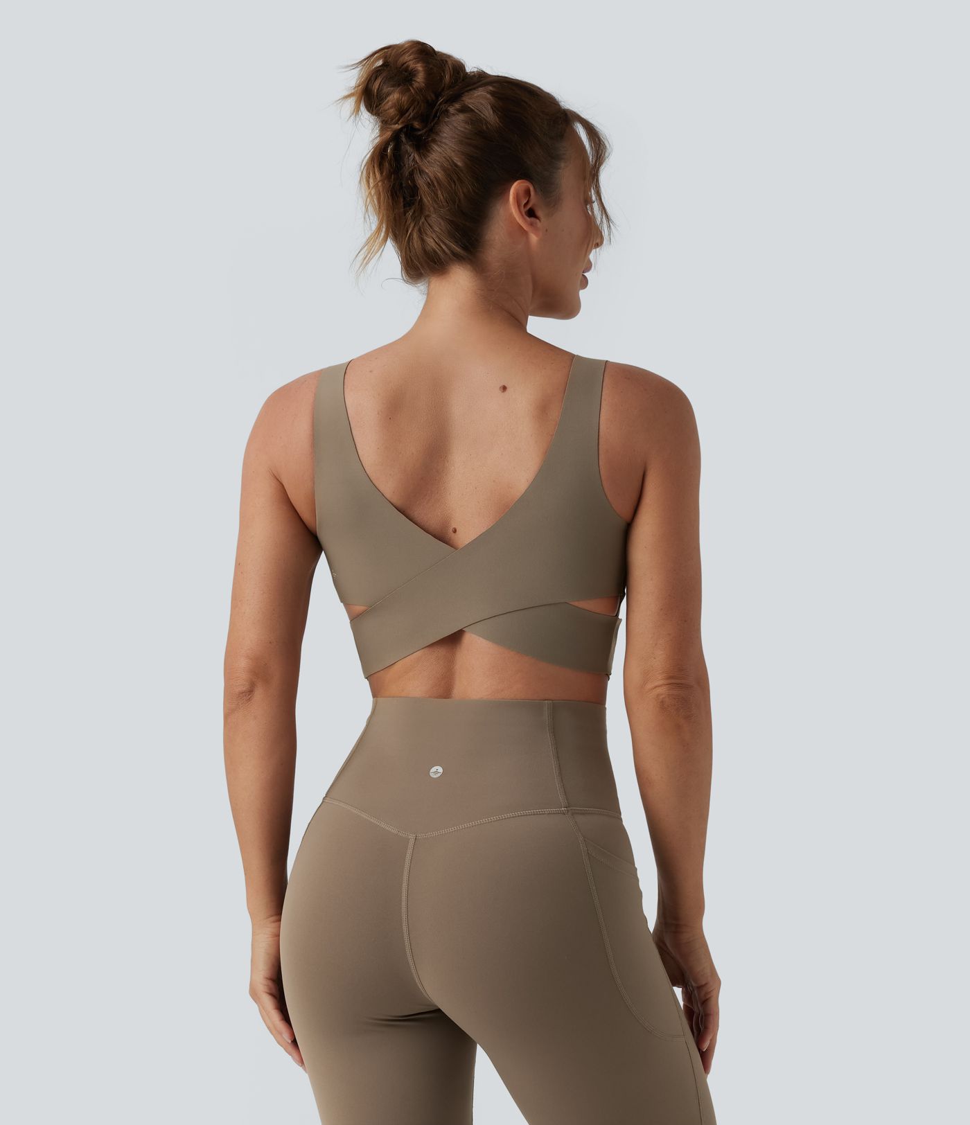 Halara UltraSculpt™ Medium Support V Neck Push-Up Training Sports Bra-D/DD/DDD/F Cups