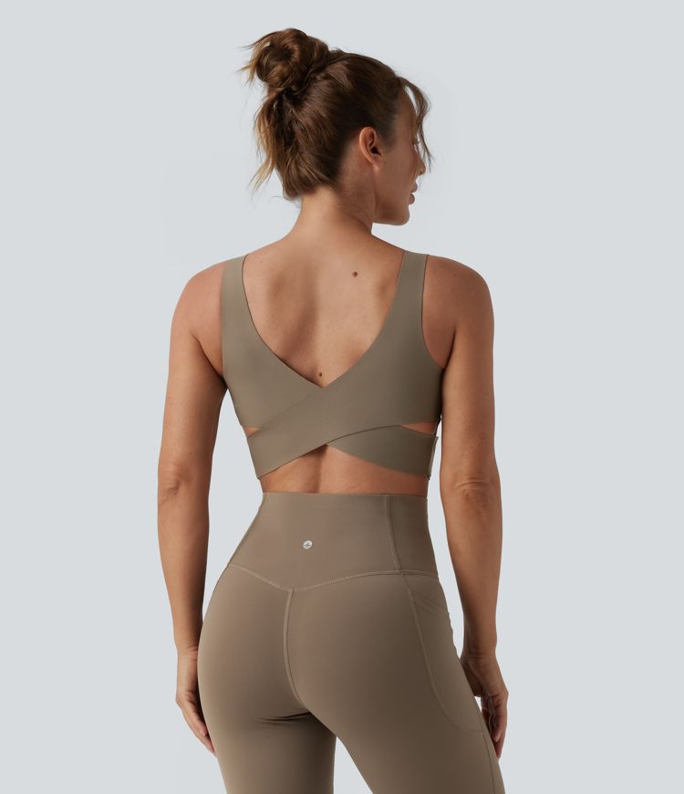 Halara UltraSculpt™ Medium Support V Neck Push-Up Training Sports Bra-D/DD/DDD/F Cups