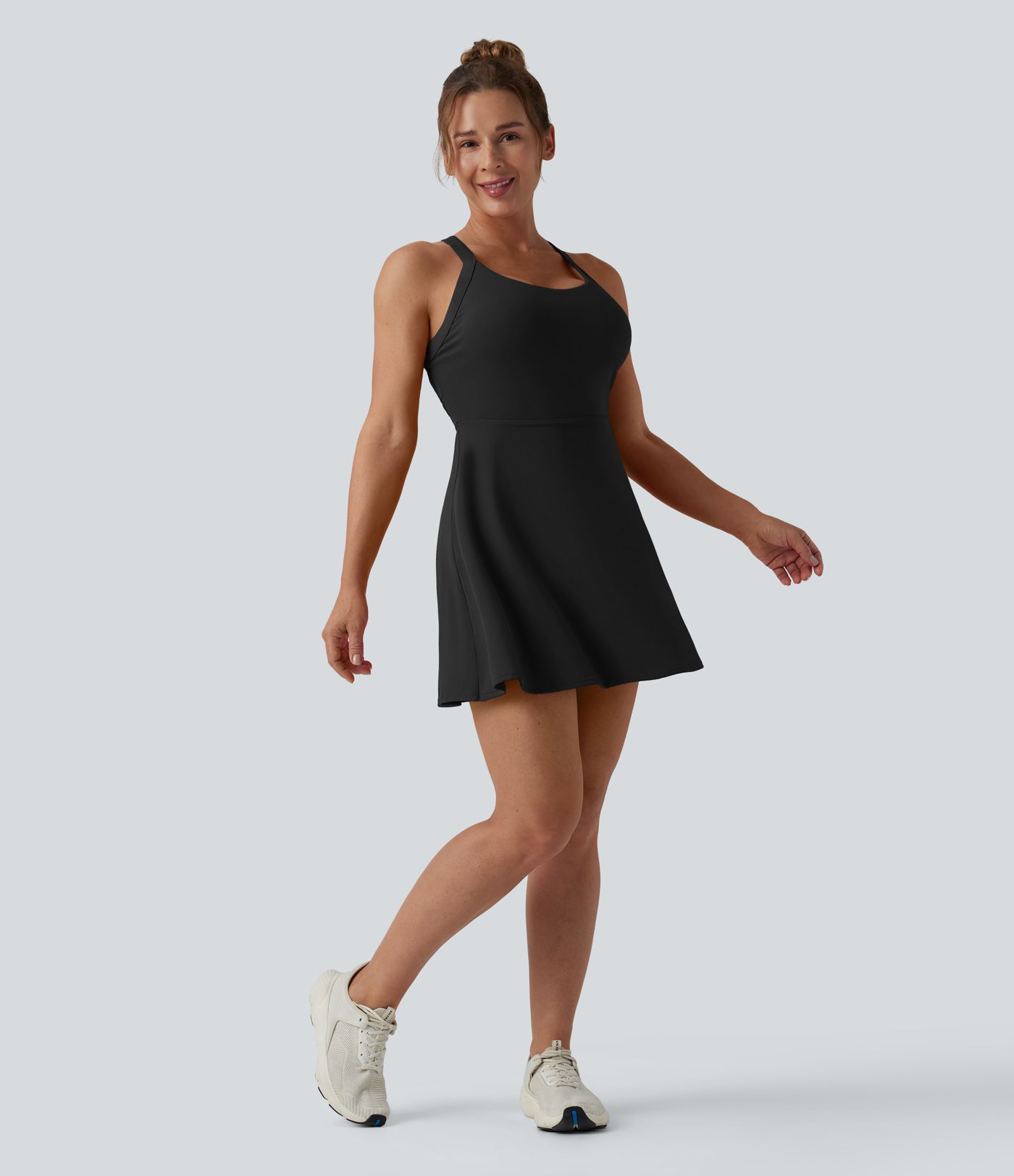 Softlyzero™ Airy - Rückenfreies Sportkleid mit Seitentaschen und Cool-Touch - Easy Peezy Edition, E-G Cups
