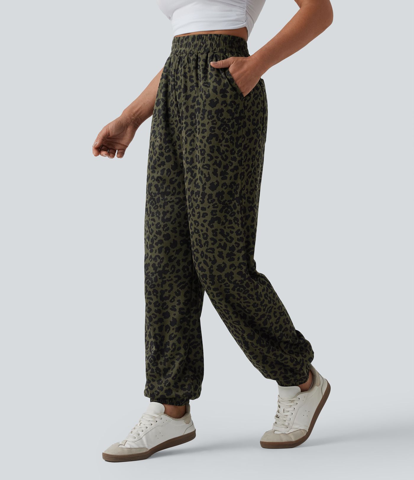 High Waisted Leopard Print Casual Joggers with Pockets