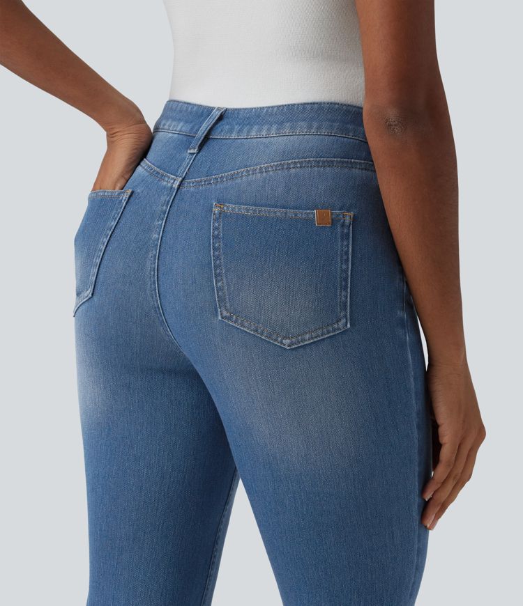 Halara Flex™ - Lässige, kurze Bootcut-Jeans mit mittelhohem Bund, mehreren Taschen und High-Low-Design