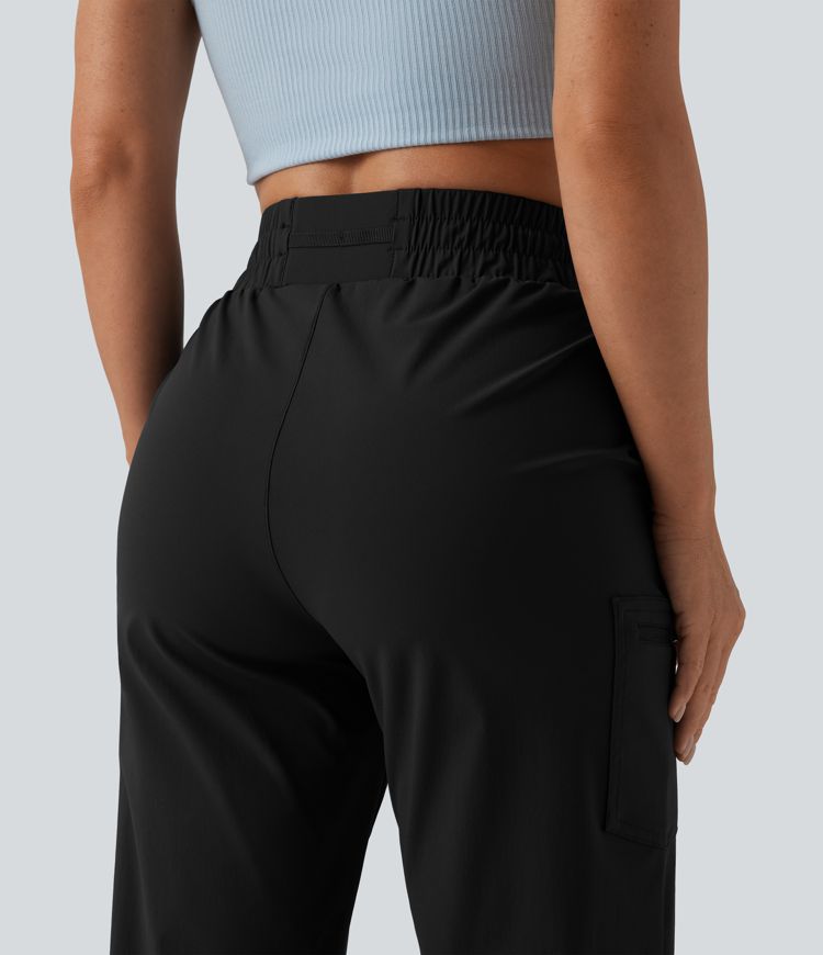 Jogginghose mit mittelhohem Bund, Kordelzug und Taschen