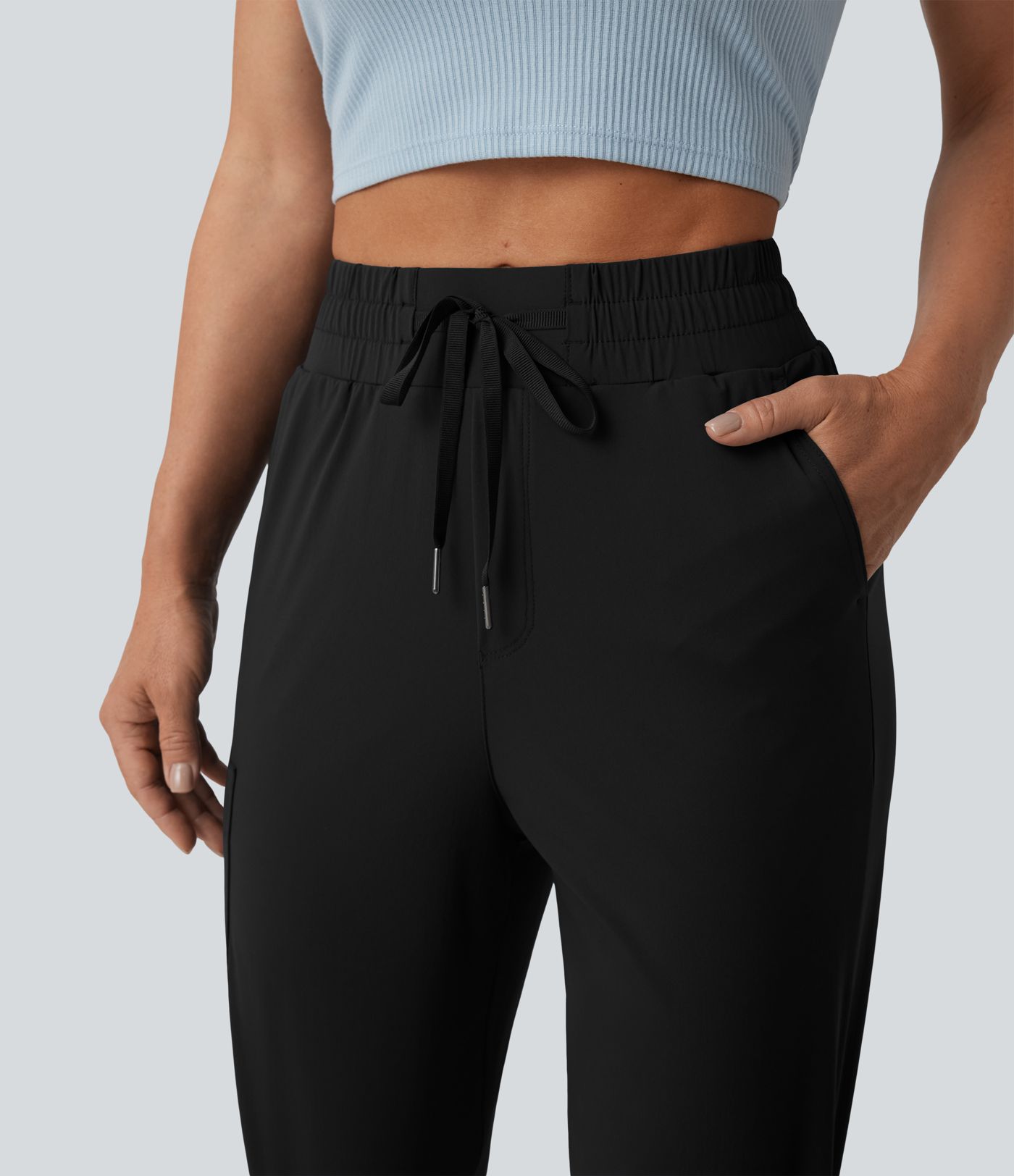 Jogginghose mit mittelhohem Bund, Kordelzug und Taschen