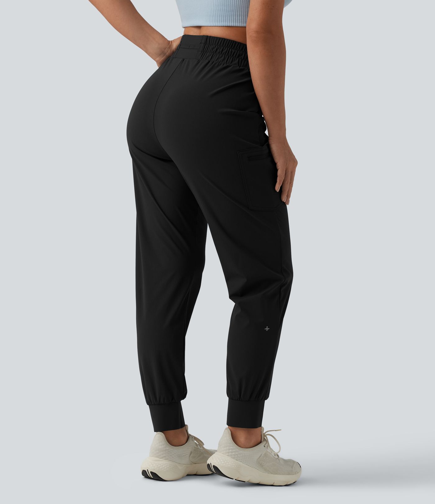 Jogginghose mit mittelhohem Bund, Kordelzug und Taschen