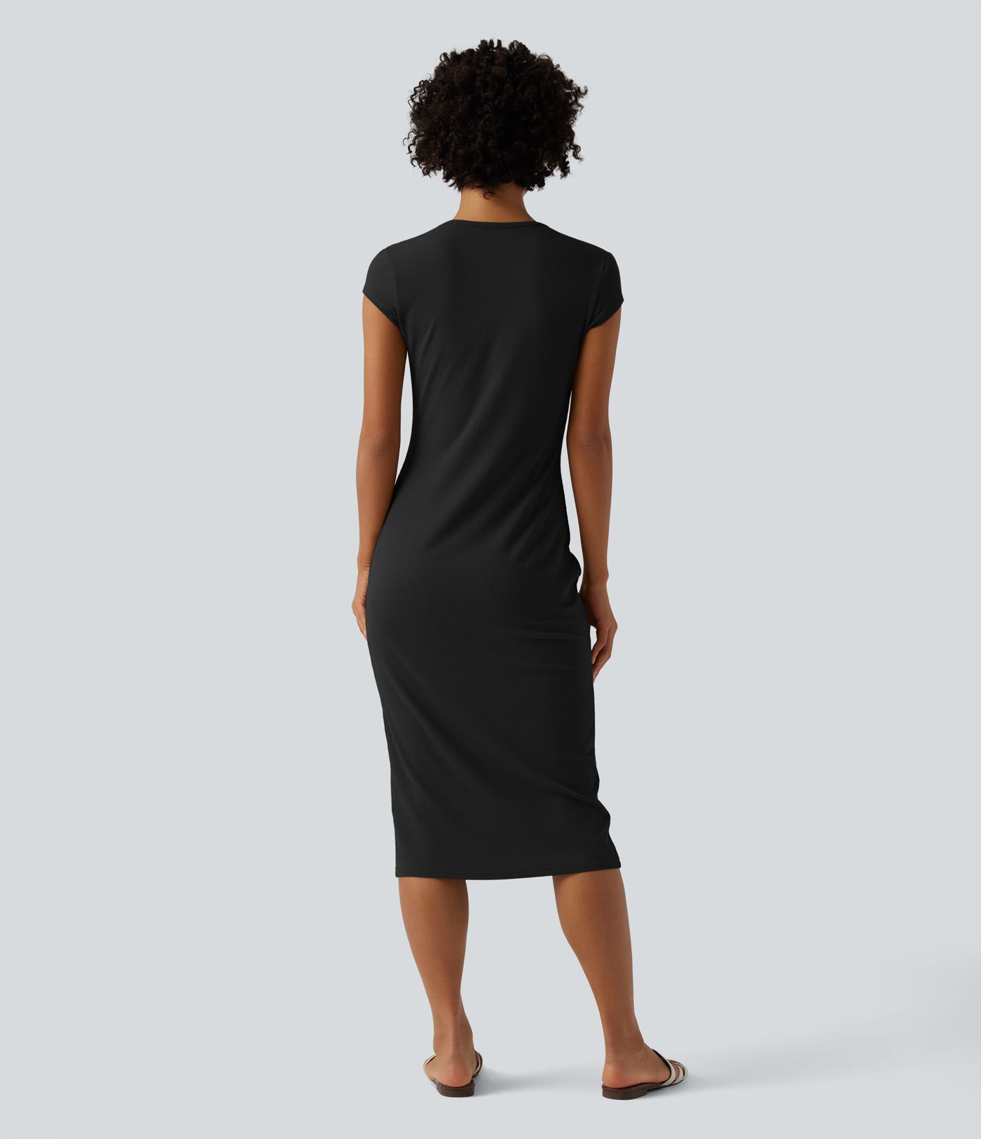 Robe midi moulante en maille imprimée, col rond et manches casquette, style décontracté