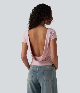 Båtringad kortärmad, avslappnad t-shirt med draperad rygg