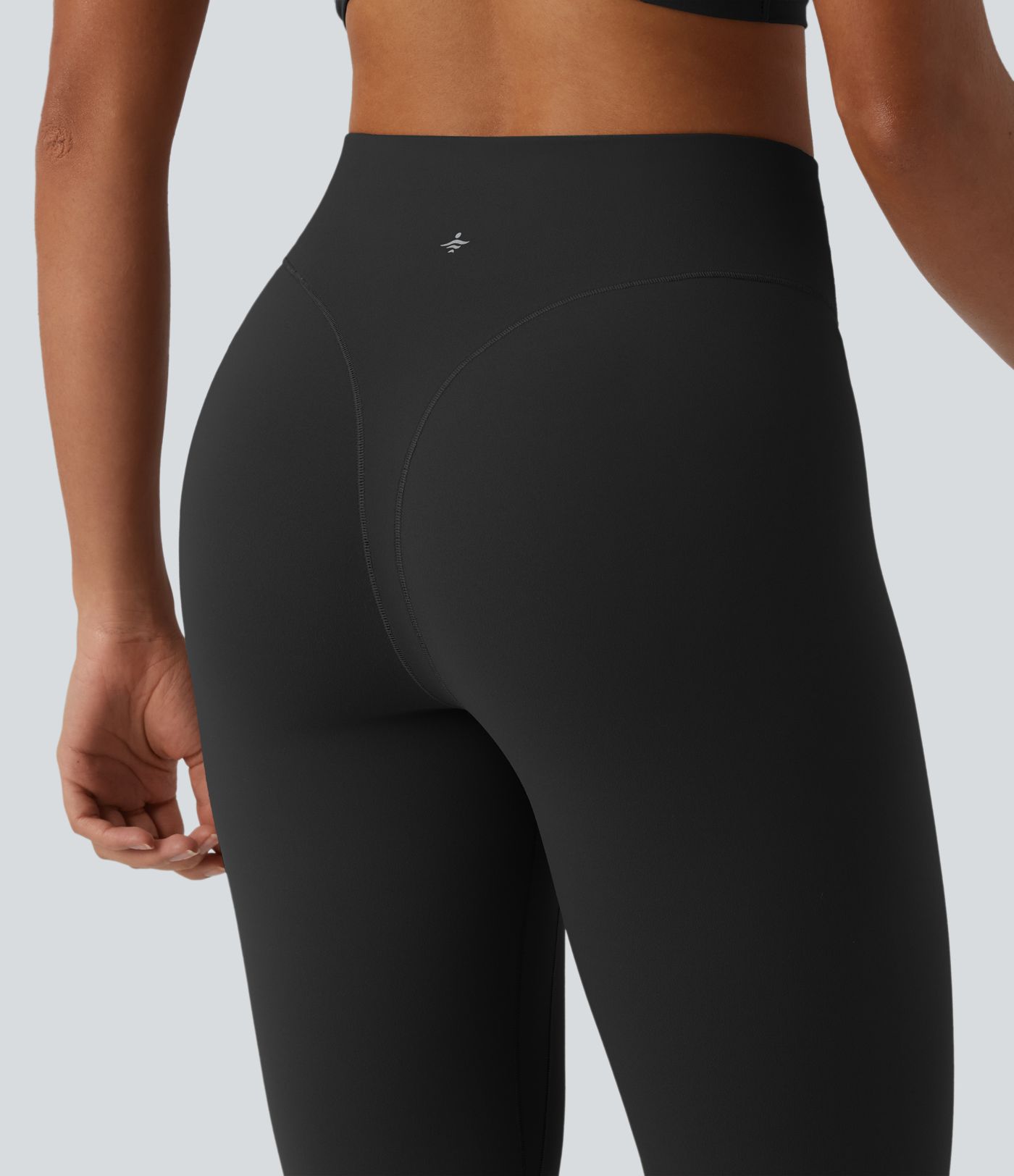 Halara UltraSculpt™ Yoga 7/8-Leggings mit hohem Bund, Tanga-Naht-Design und Gesäßtasche Halara UltraSculpt™ Yoga 7/8-Leggings mit hohem Bund, Tanga-Naht-Design und Gesäßtasche