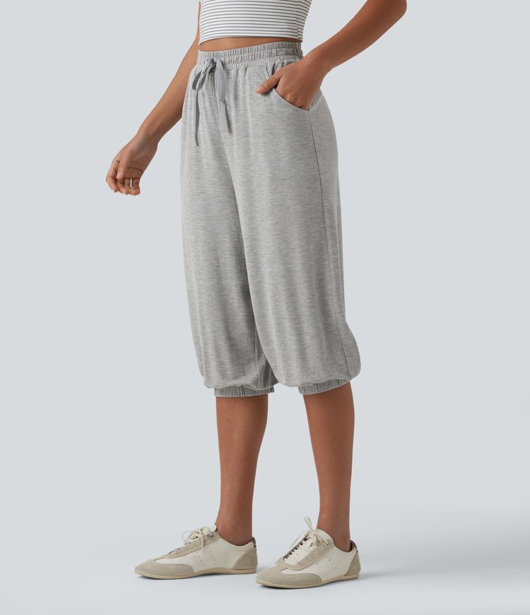 Joggers capri casuales de cintura alta con cordón y bolsillos