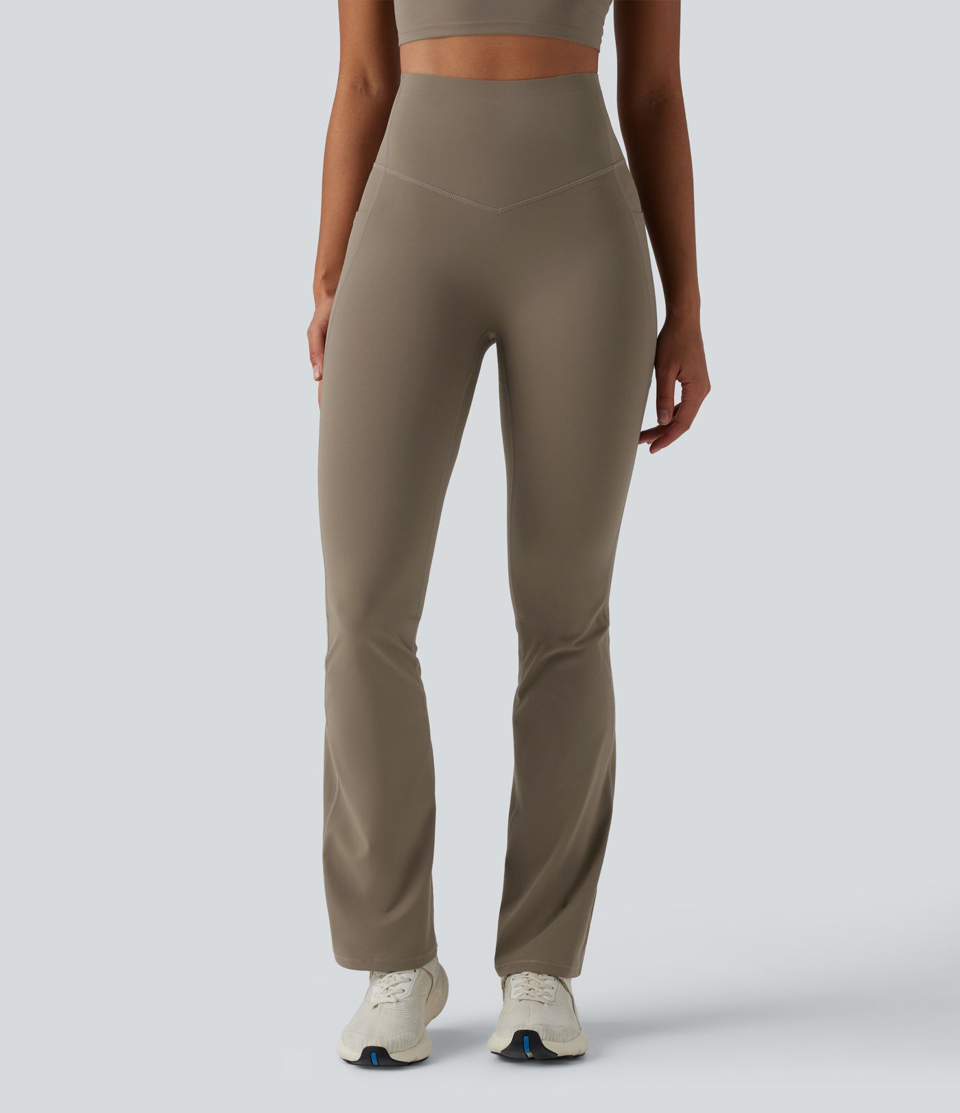 Halara UltraSculpt™ - Bootcut-Yoga-Leggings mit hohem Bund, Seitentaschen und Bauchkontrolle - Po-Lifting