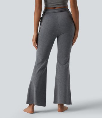 Mellemhøje yogabukser med rynker og snøring i taljen, bootcut og hurtigtørrende