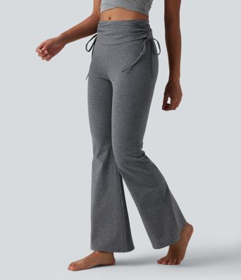 Mellemhøje yogabukser med rynker og snøring i taljen, bootcut og hurtigtørrende