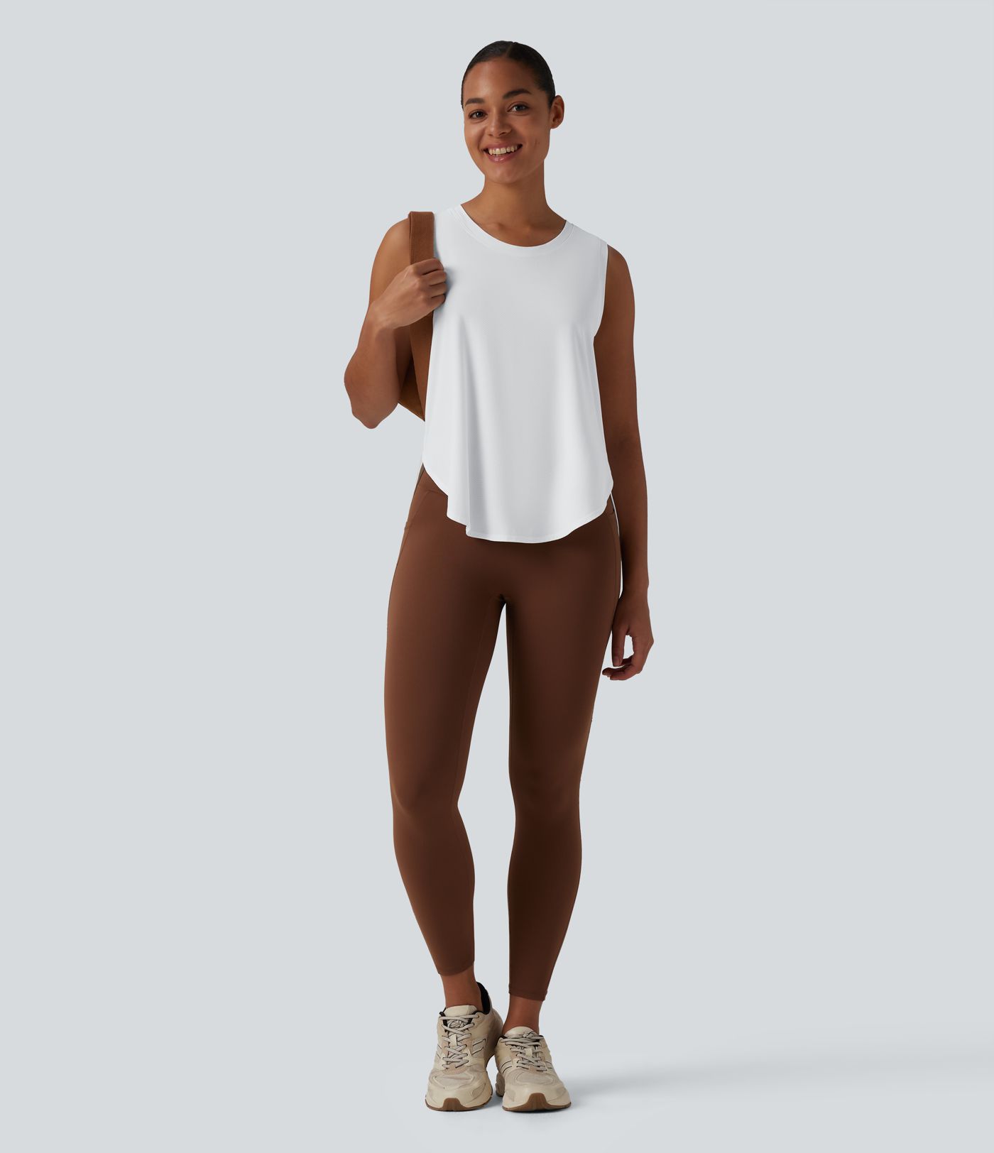 Round Neck Curved Hem Workout Tank Top