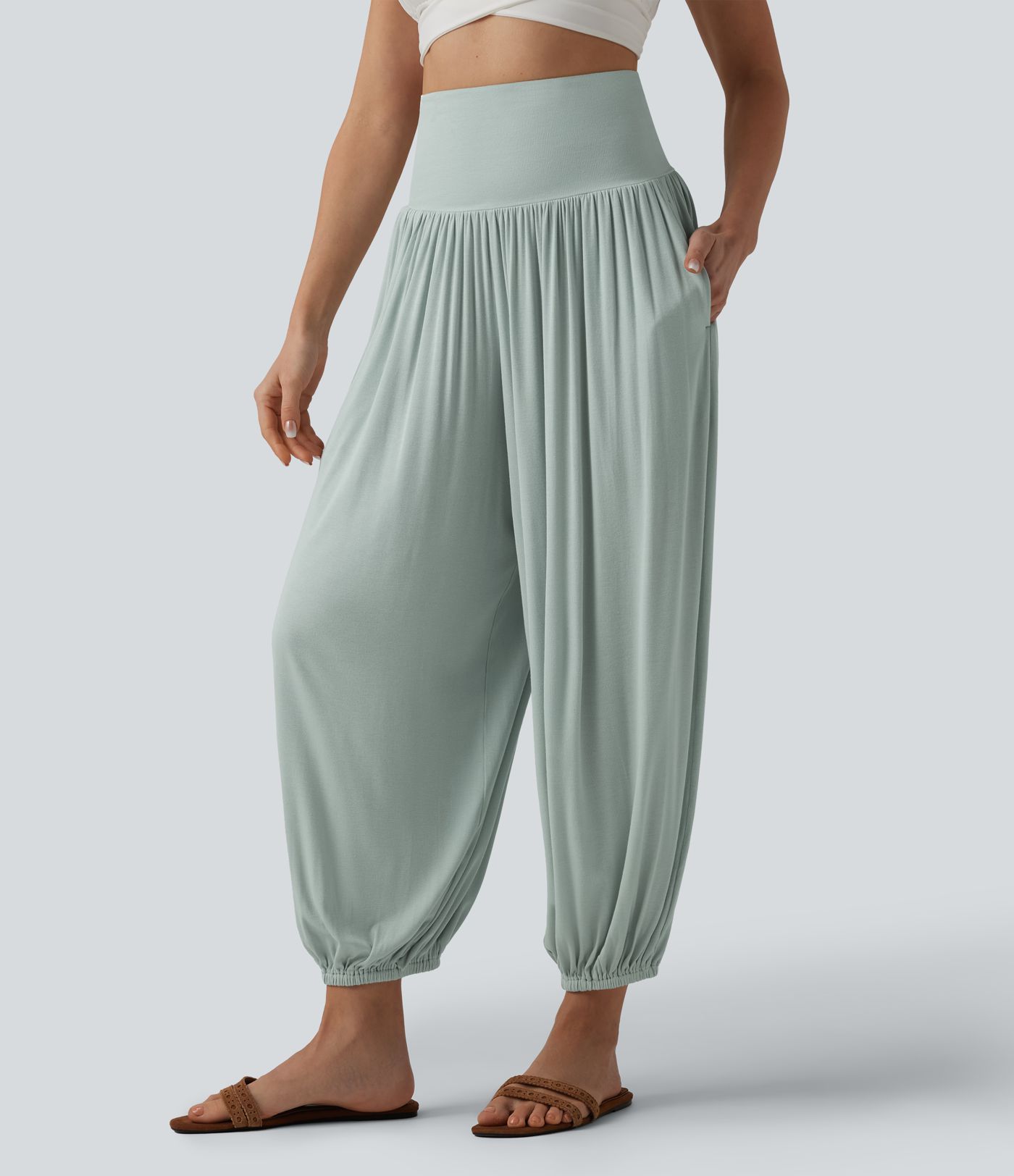 Gerippte Jogginghose mit superhohem Bund und Seitentaschen