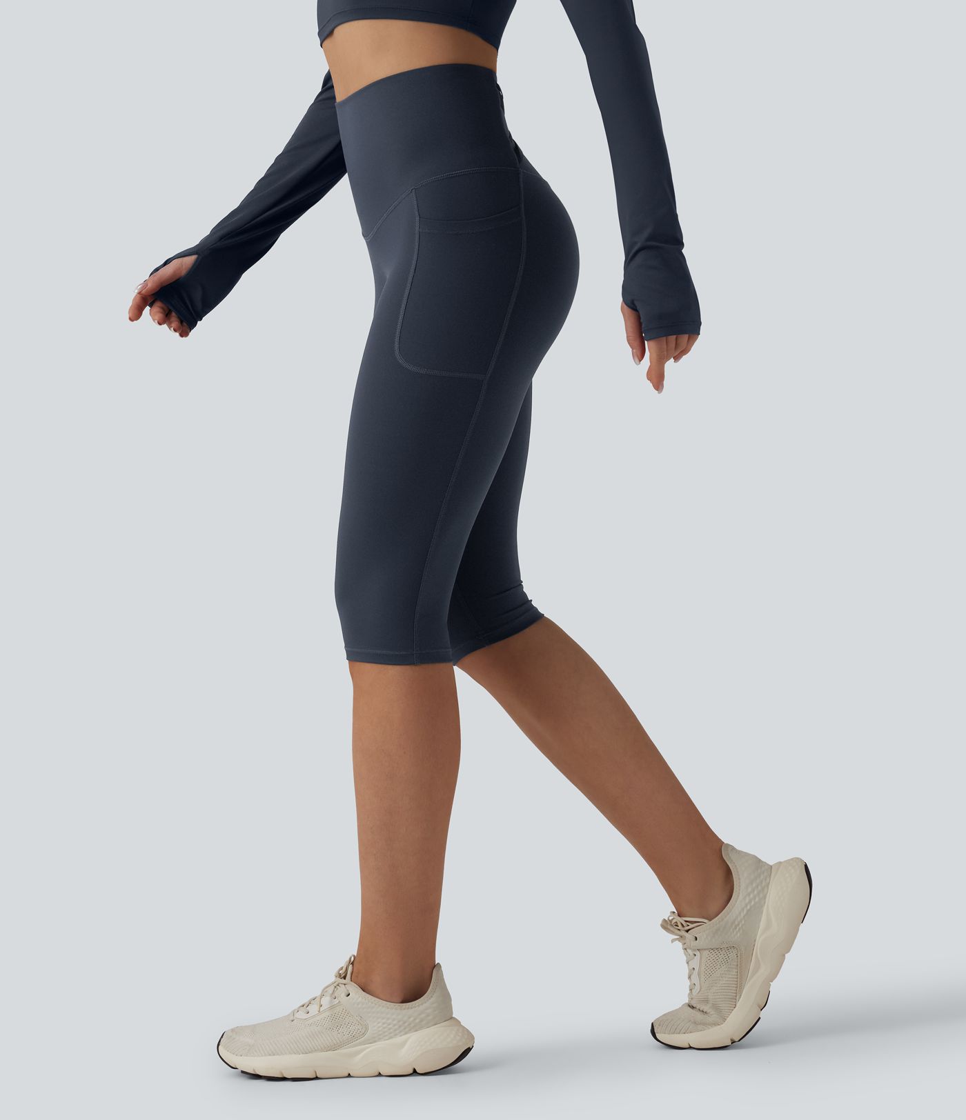 Halara Ultrasculpt™ - Pedal-Pusher-Laufleggings mit hohem Crossover-Bund, Seitentaschen und Bauchkontrolle