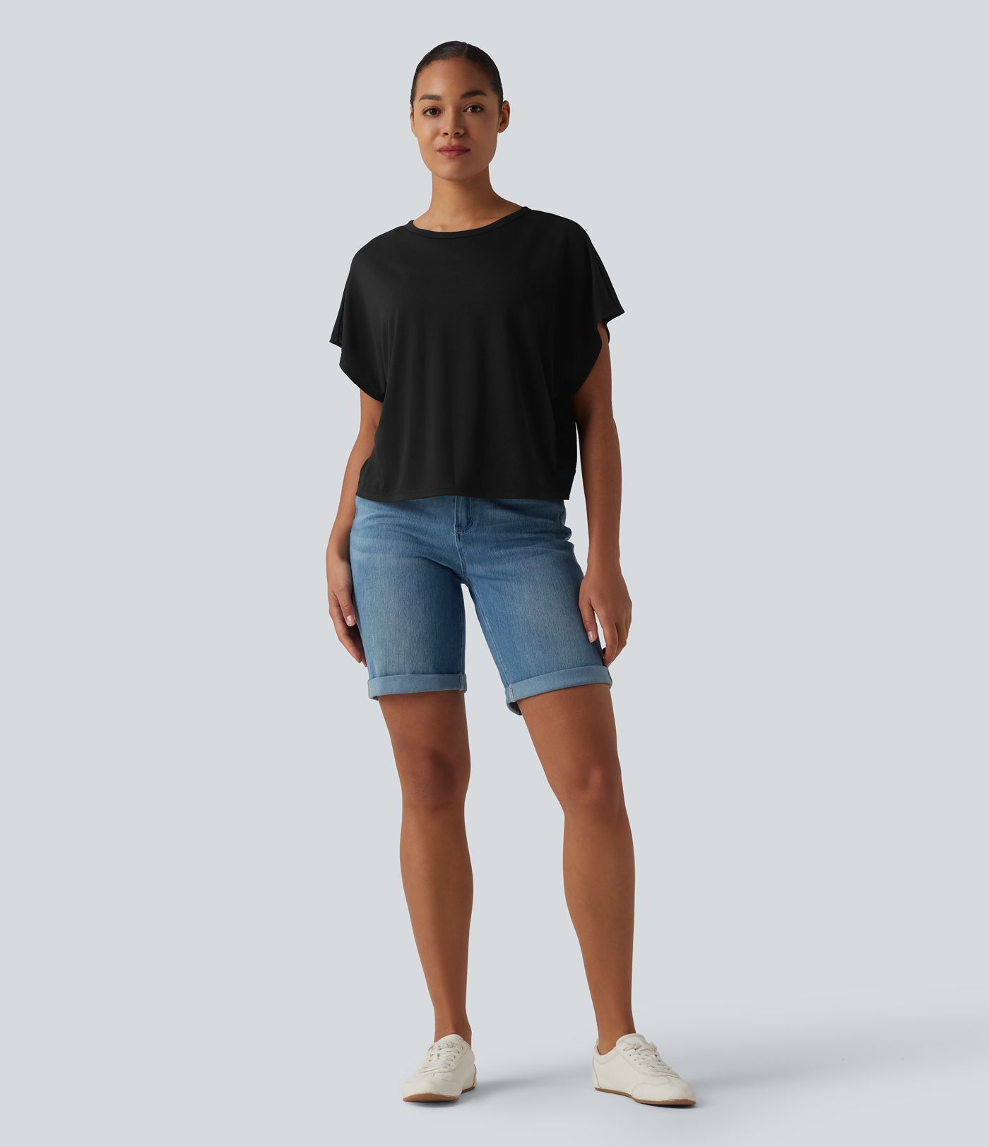 Round Neck Batwing Short Sleeve Casual T-Shirt