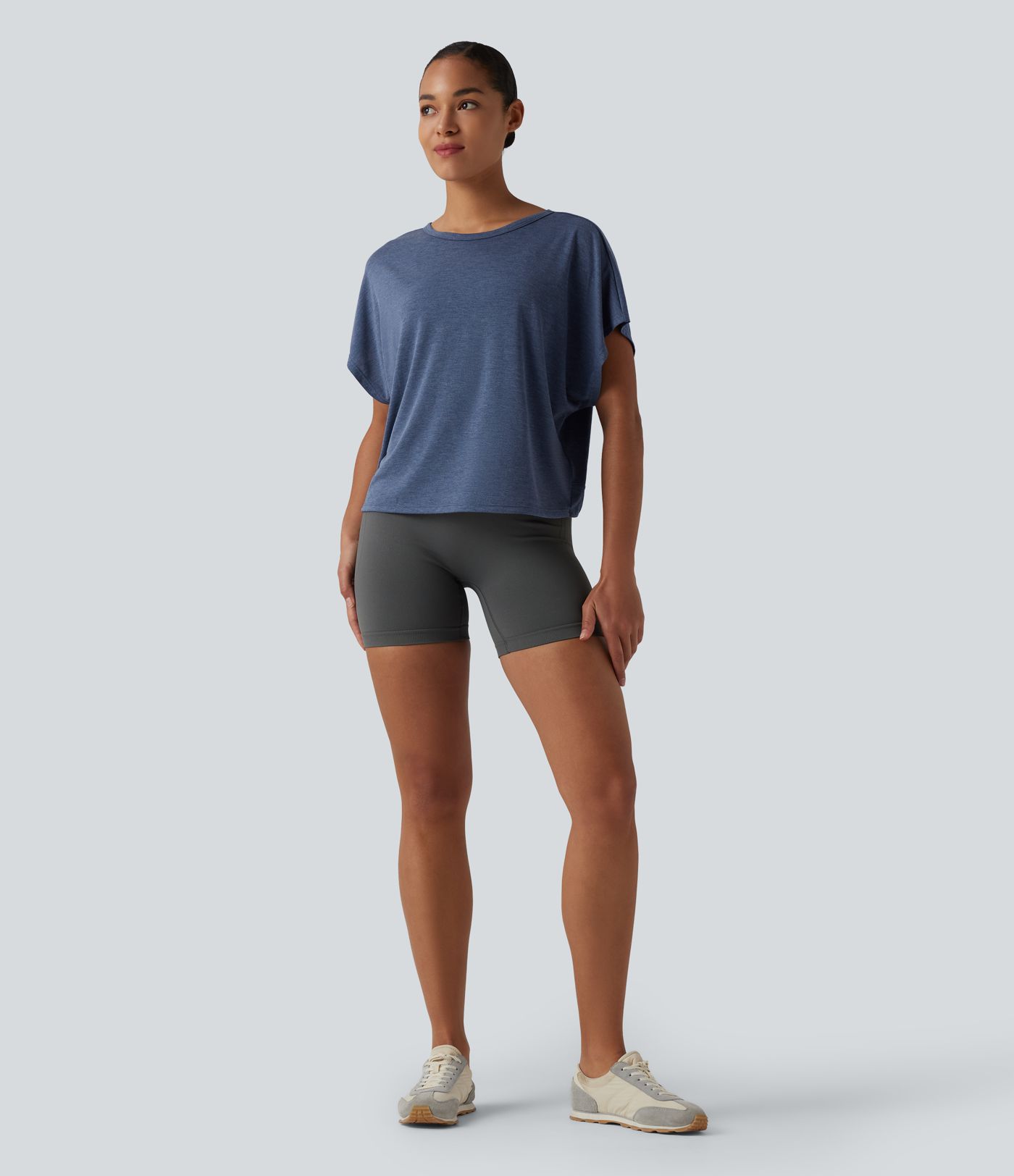 T-shirt décontracté col rond manches courtes chauve-souris