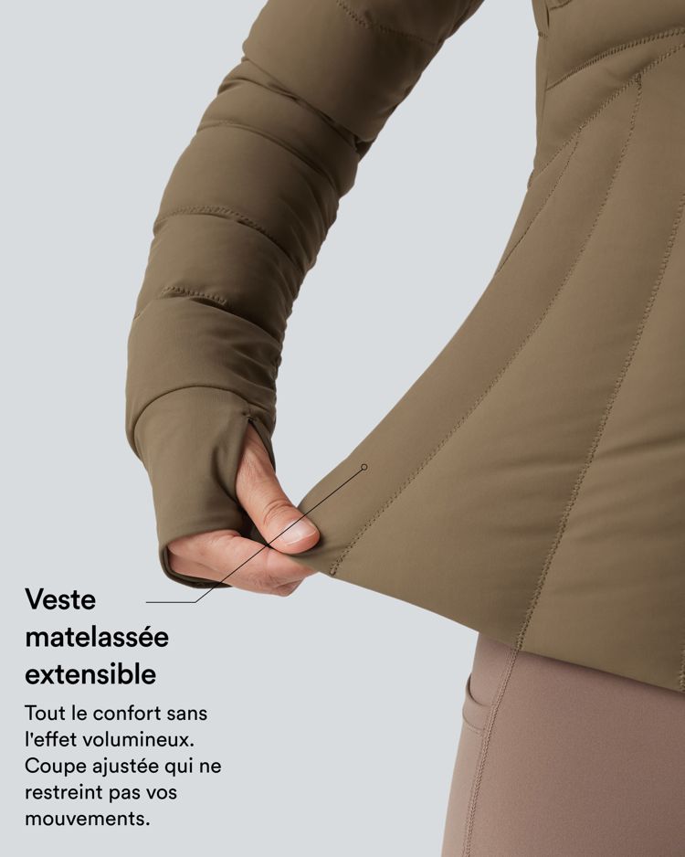 Doudoune de sport extensible col montant avec passants pouces et poches