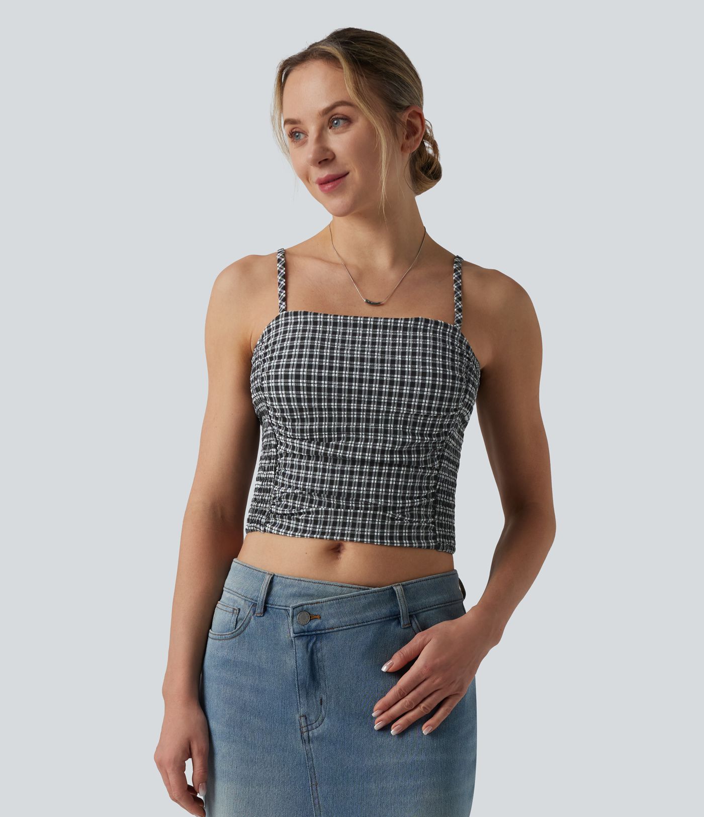 Gingham Ruched Cropped Workout Tank Top Gingham Ruched Cropped Workout Tank Top