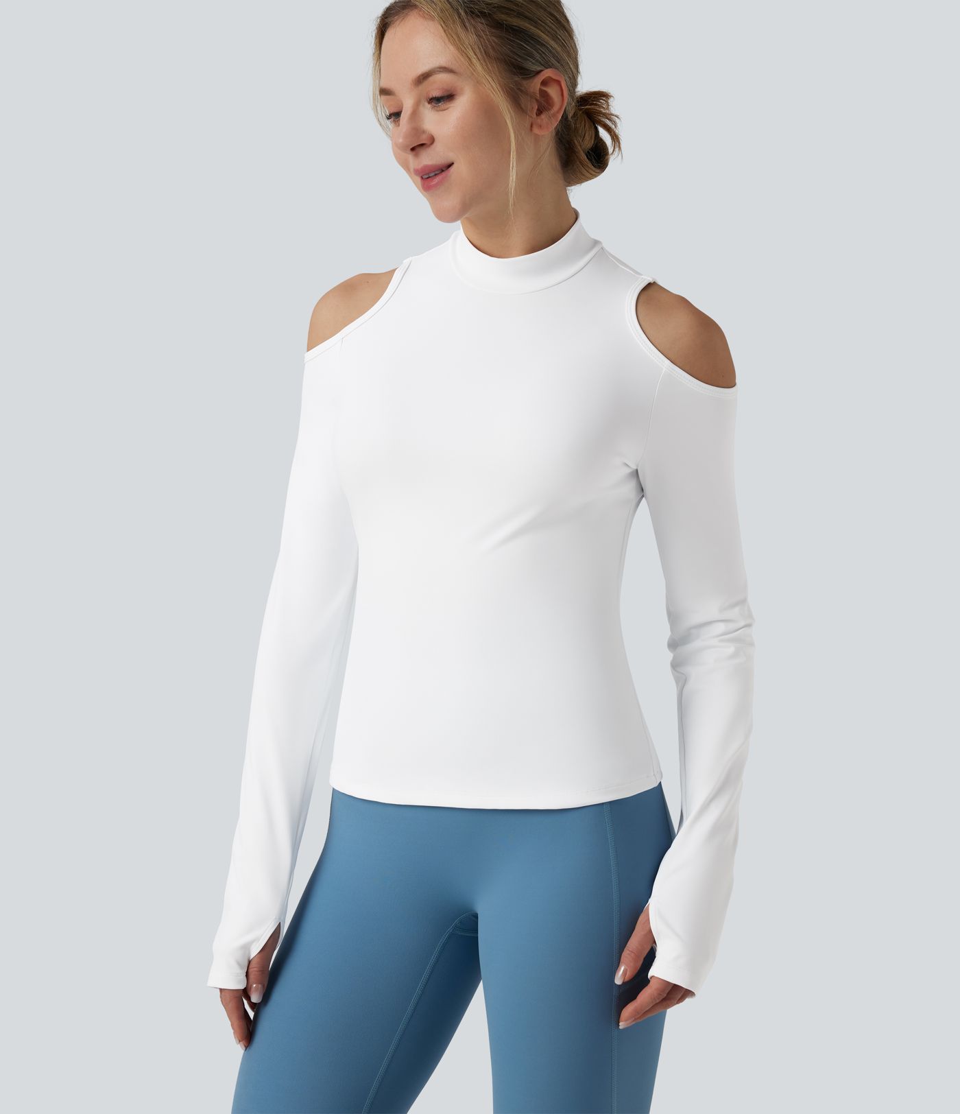 SoftlyZero™ Airy Haut de sport de yoga col cheminée manches longues à découpes avec passage de pouce et toucher frais-UPF50+