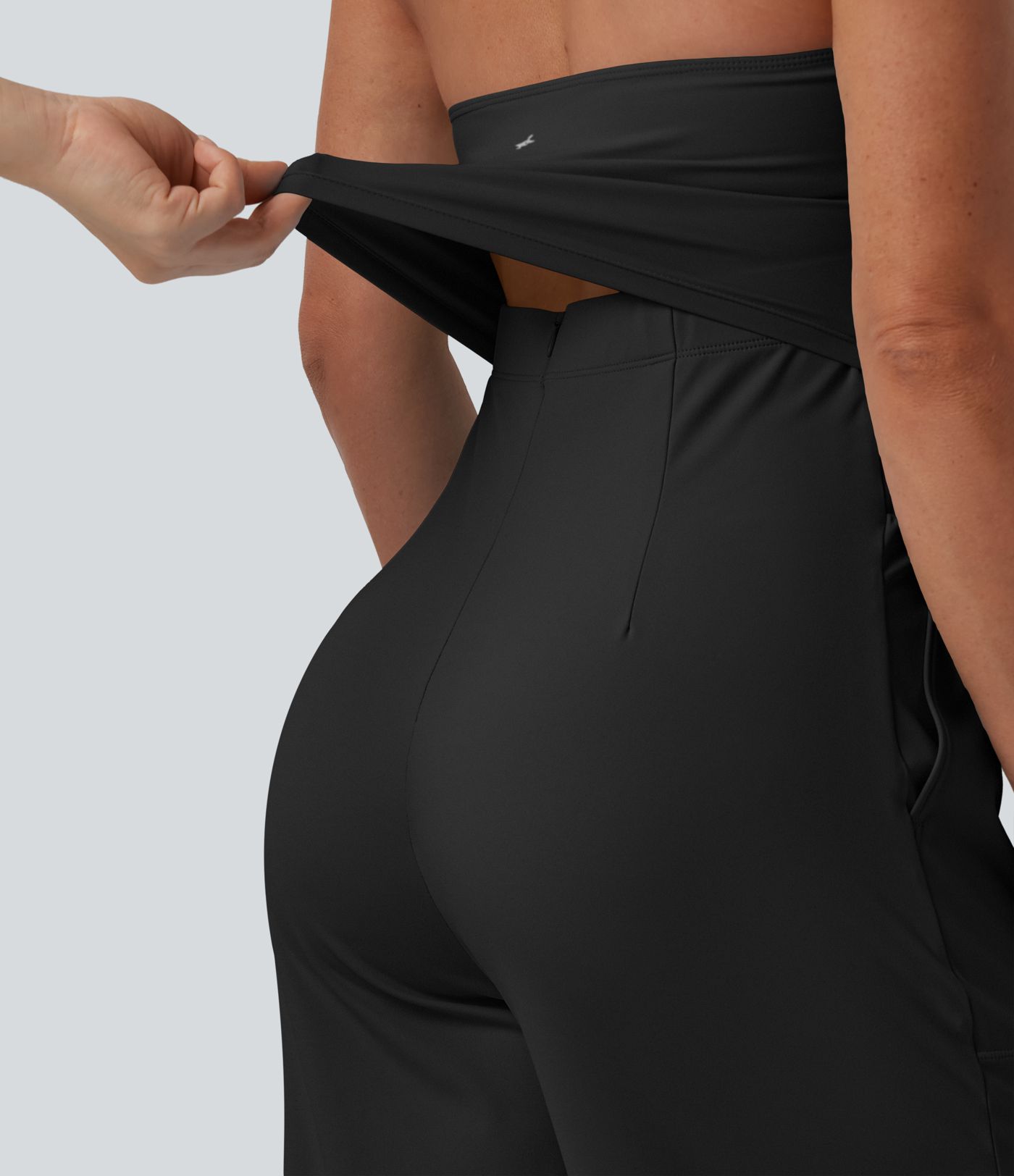 SoftlyZero™ Combinaison décontractée halter, aérienne et au toucher frais, avec poches — Édition Easy Peezy SoftlyZero™ Combinaison décontractée halter, aérienne et au toucher frais, avec poches — Édition Easy Peezy