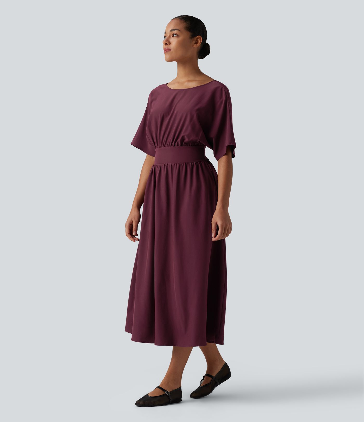 Robe midi décontractée col rond manches courtes avec nœud au dos et poches