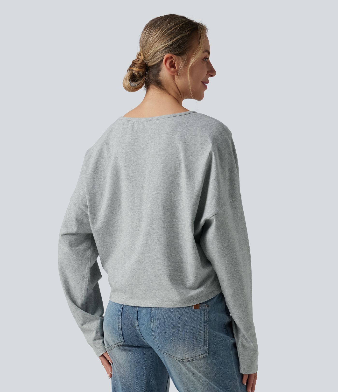 Halara Cotton Jersey - Lässiges, schulterfreies T-Shirt aus Baumwolle mit V-Ausschnitt und langen Ärmeln