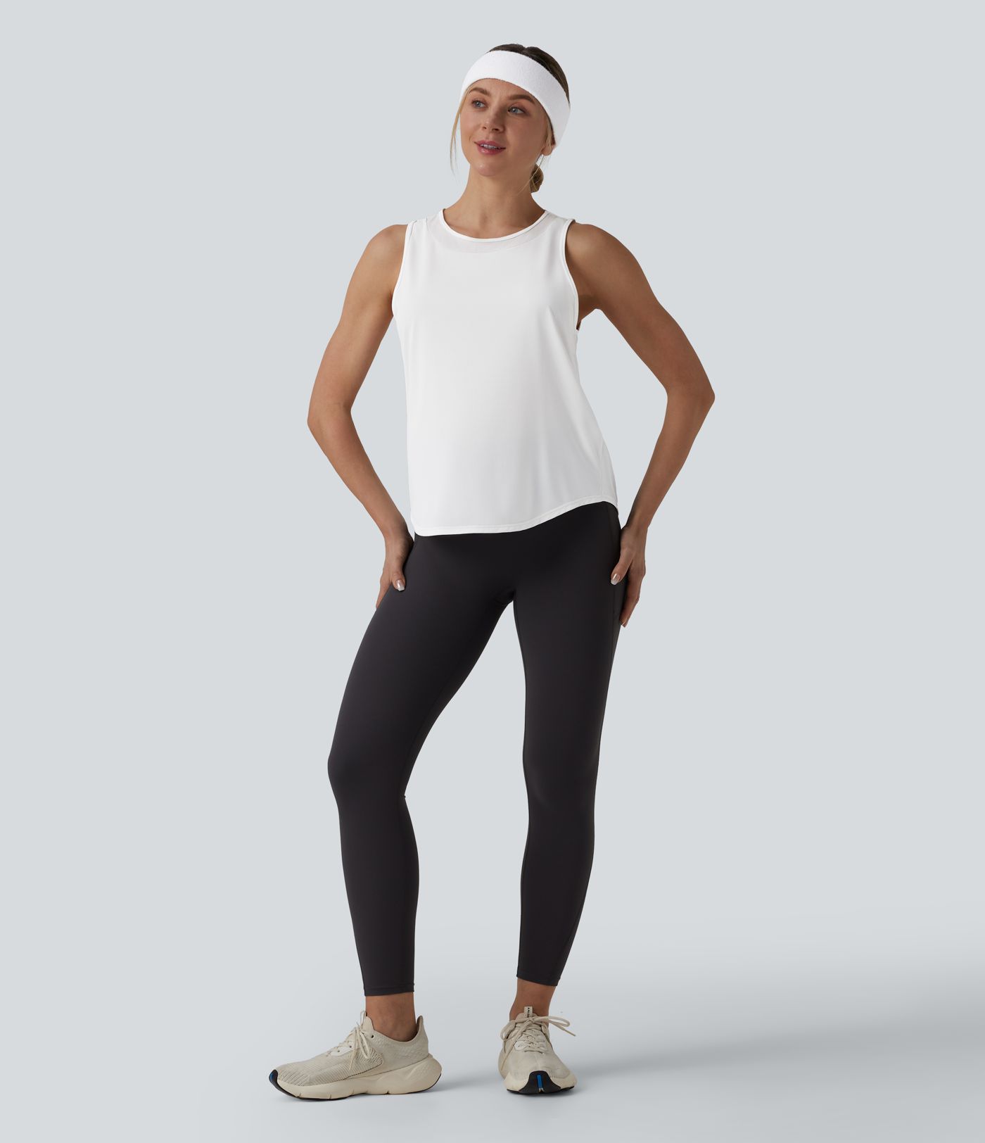 Contrast Mesh Curved Hem Running Tank Top