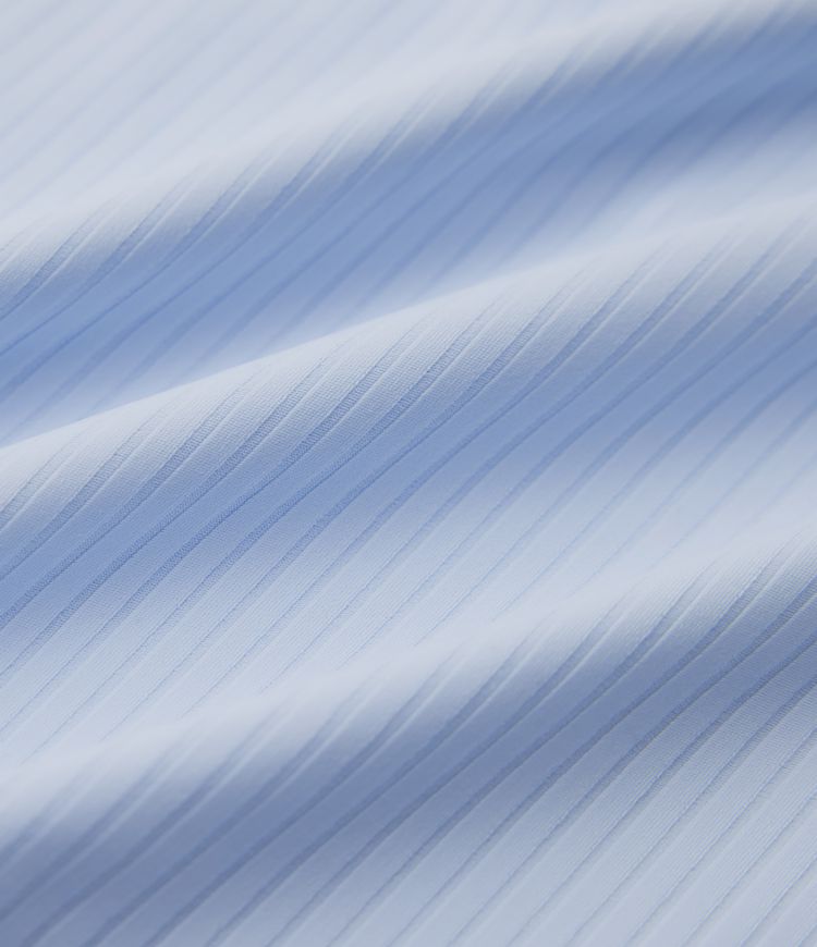 Haut de sport d'entraînement côtelé décolleté cœur manches courtes